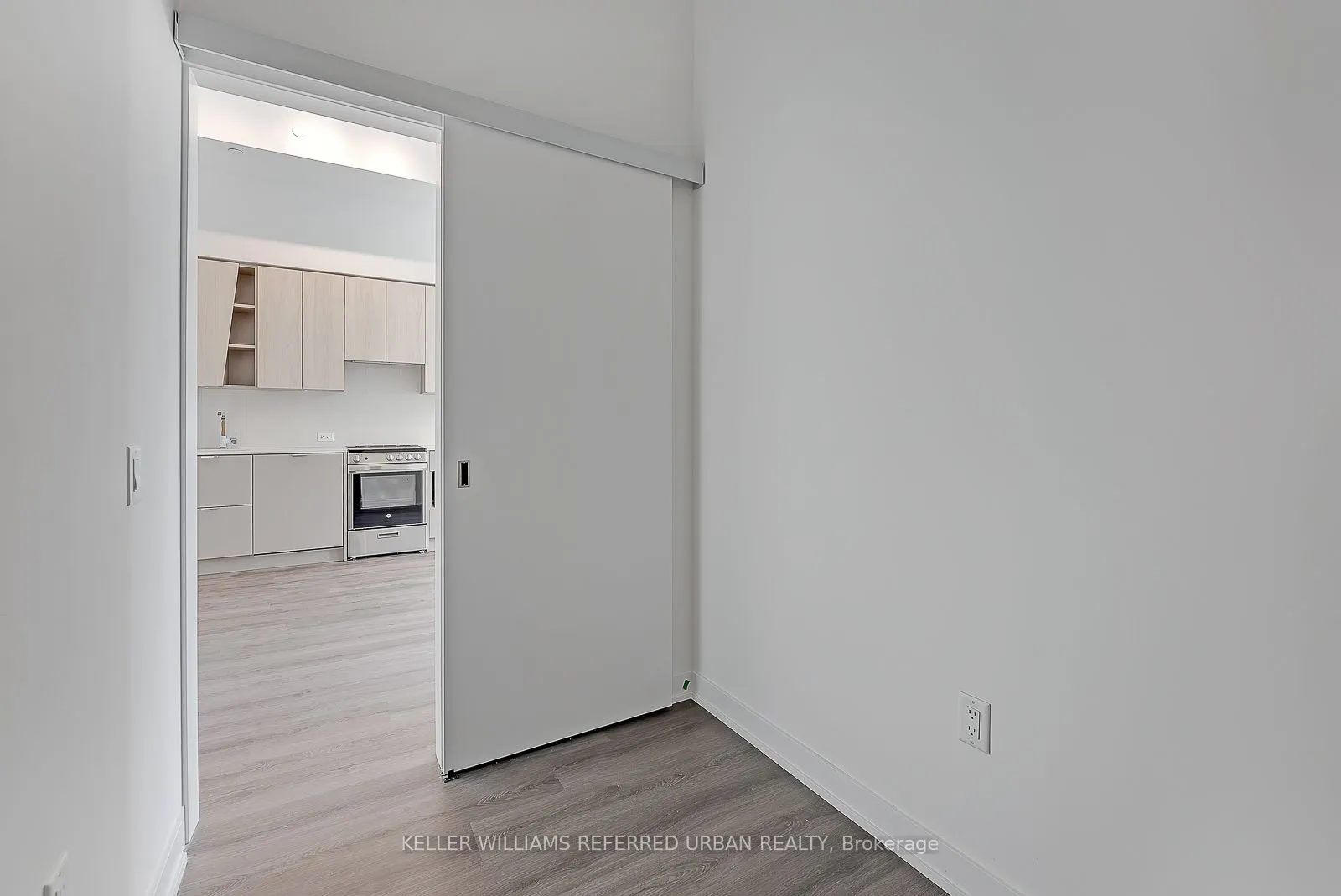 3883 Quartz Road, #602