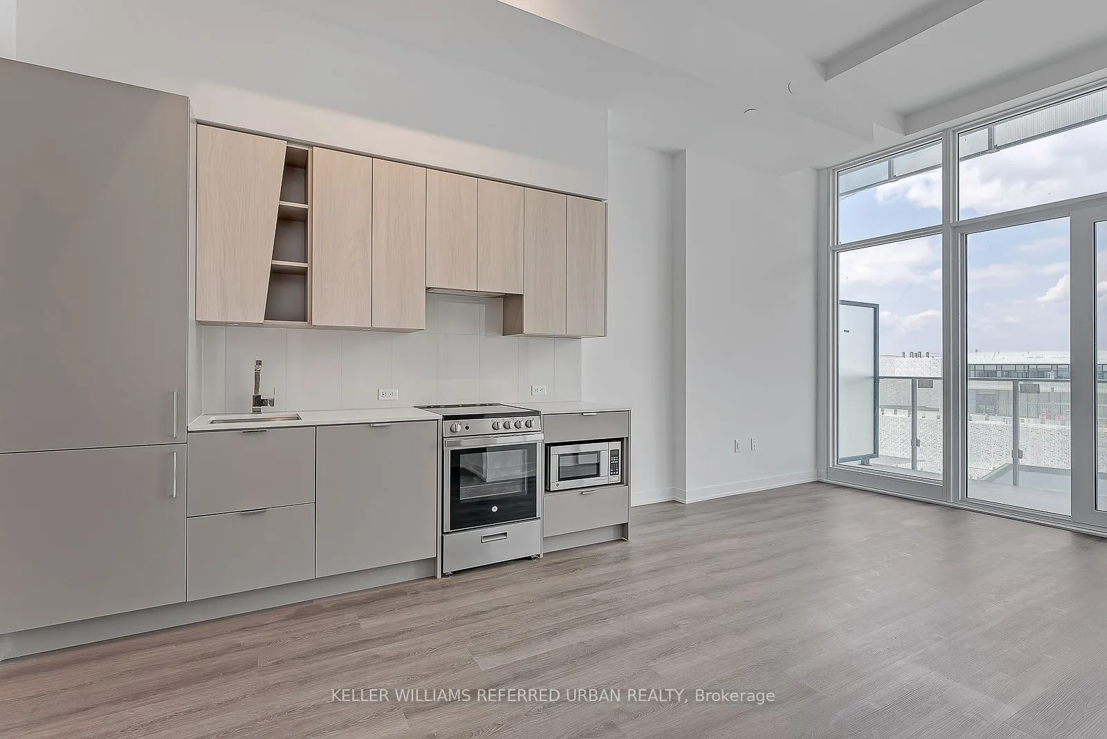 3883 Quartz Road, #602