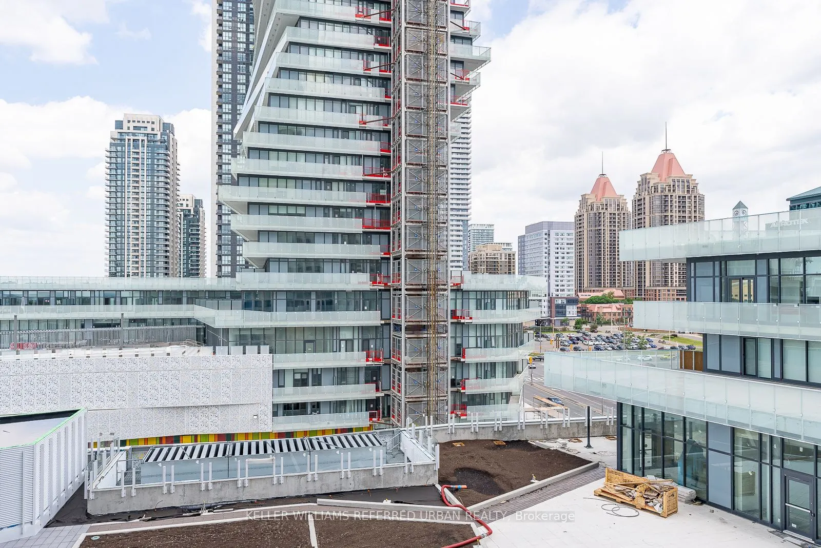 3883 Quartz Road, #602