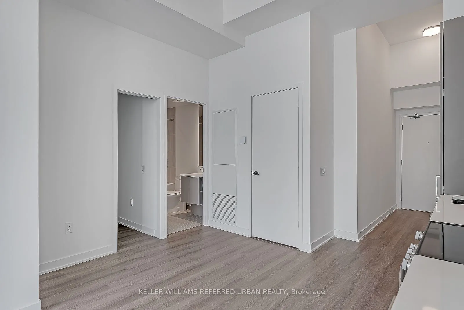 3883 Quartz Road, #602