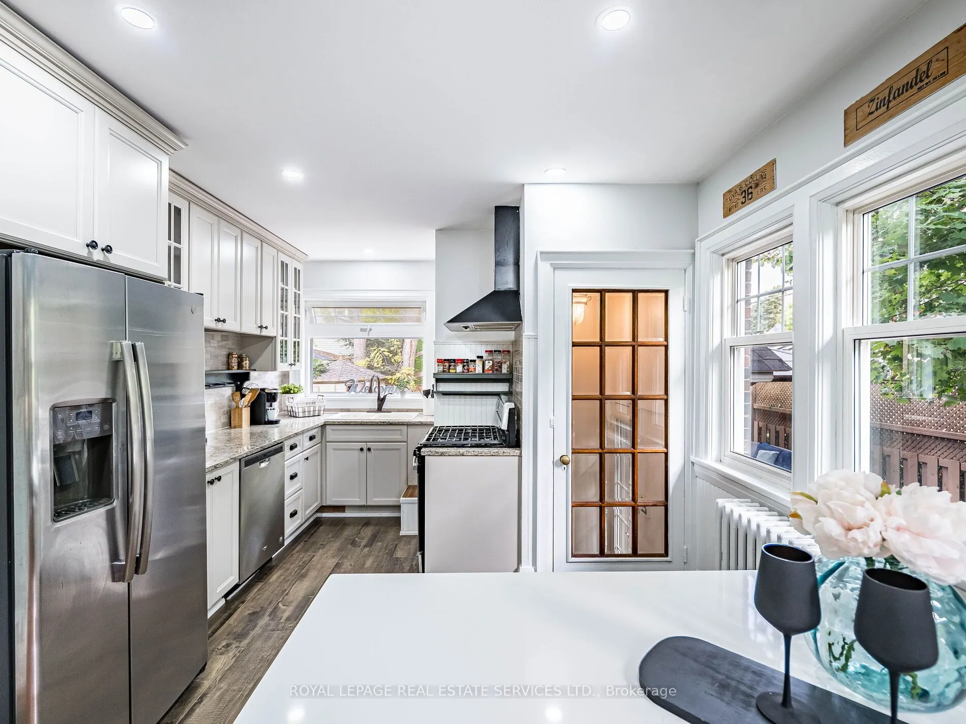 92 Mill Street S
