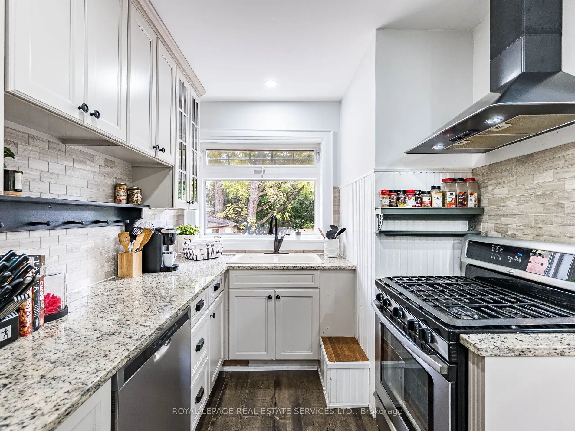 92 Mill Street S