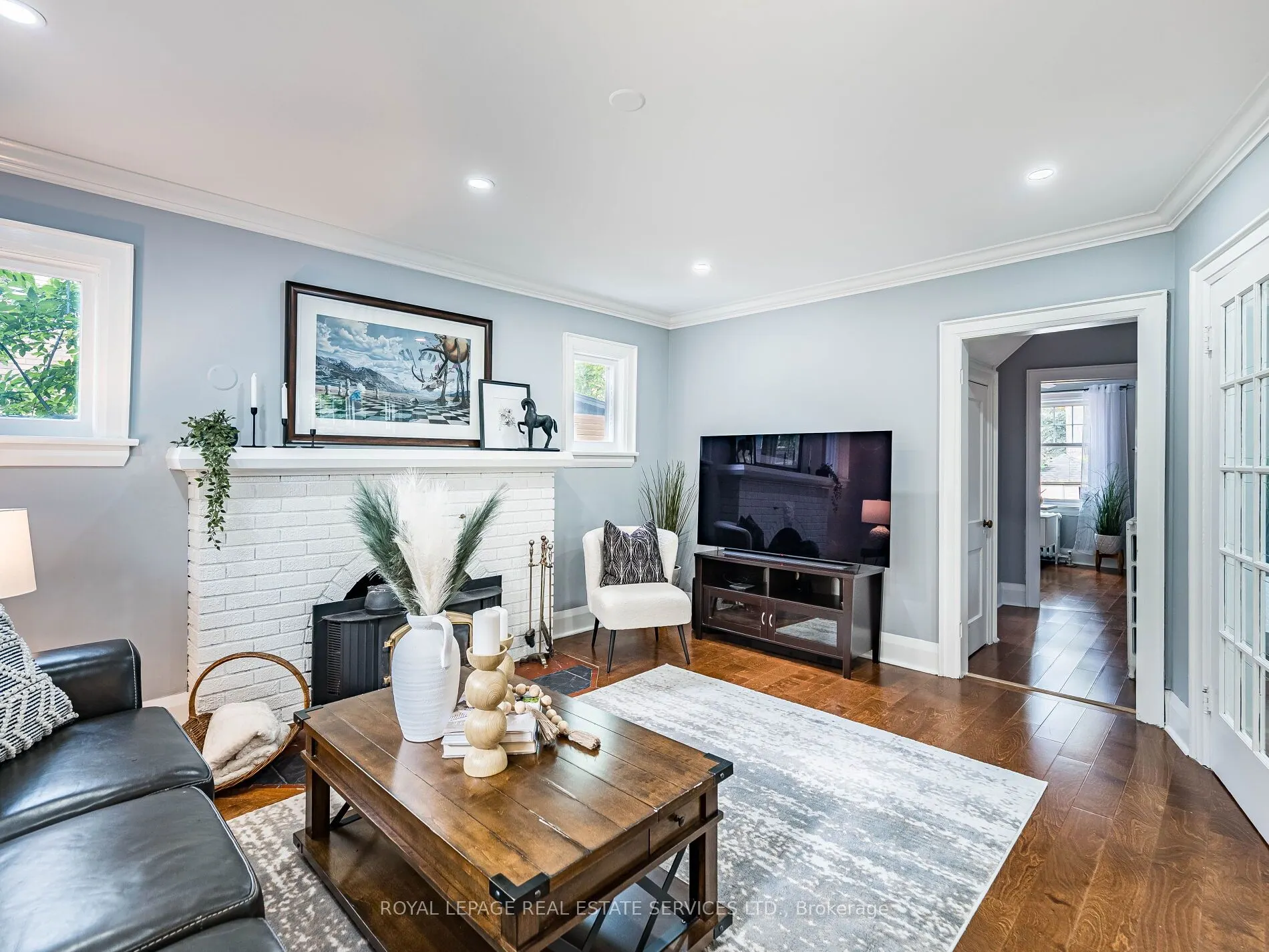 92 Mill Street S