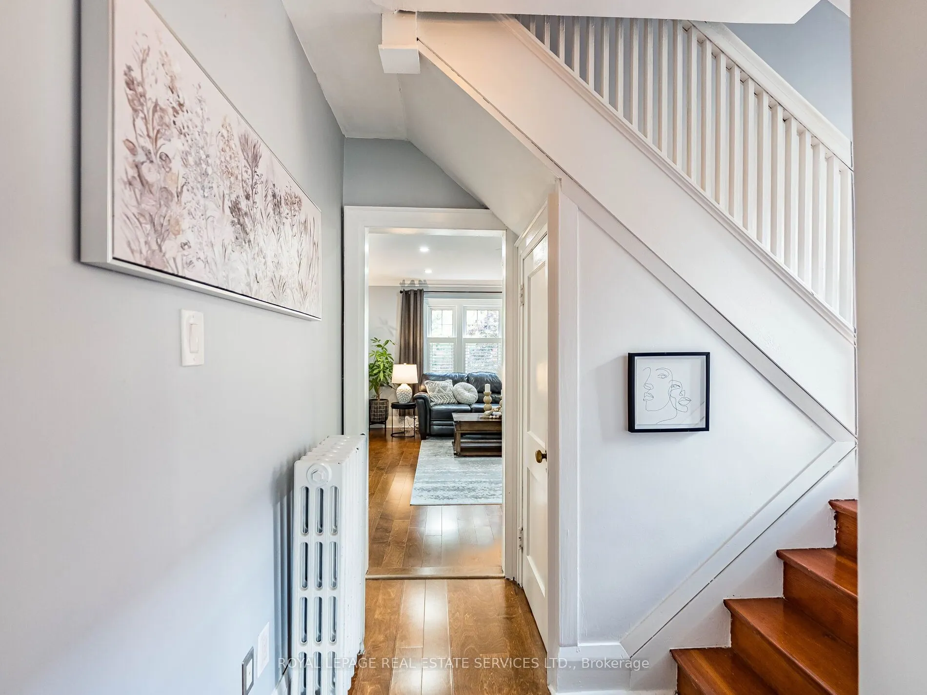 92 Mill Street S