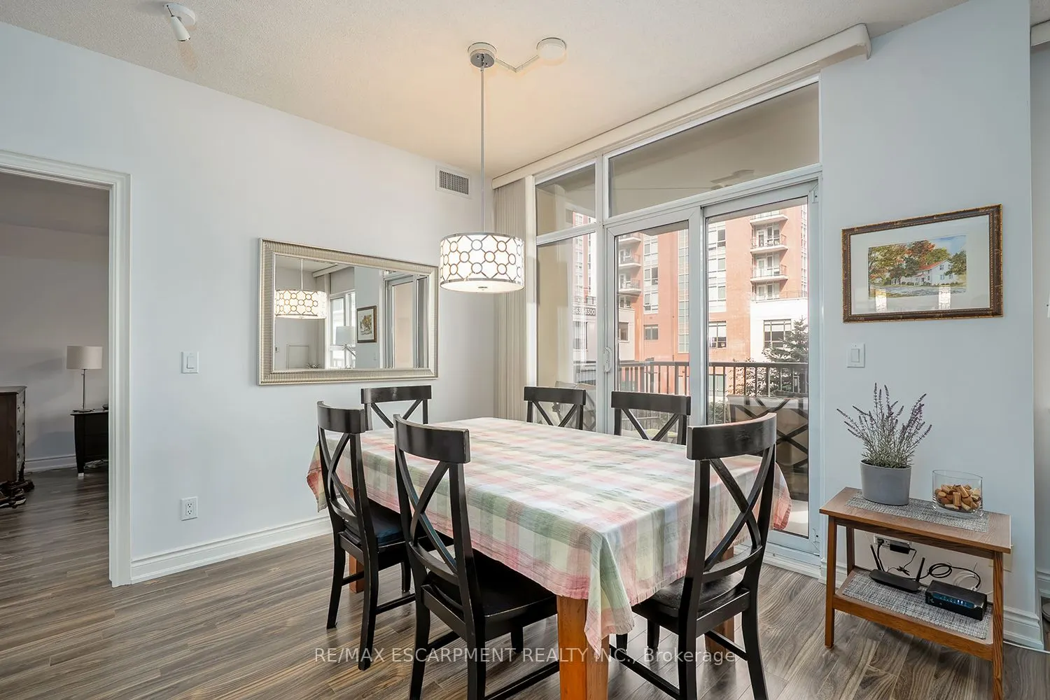 399 Elizabeth Street, #210