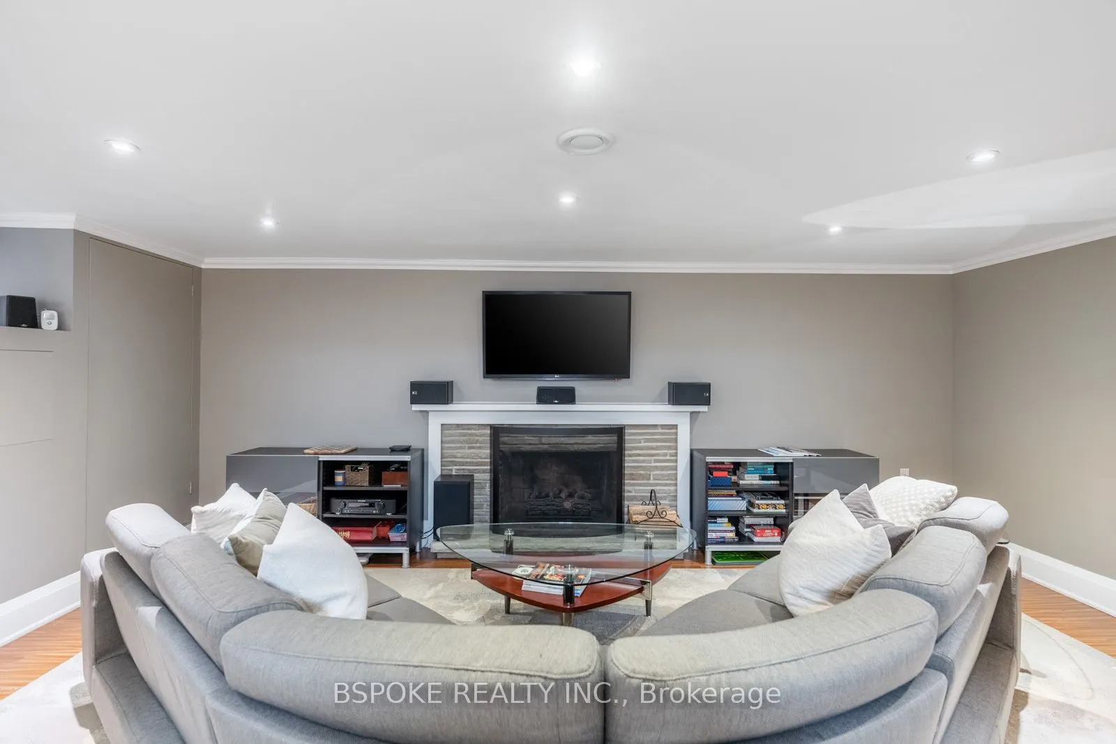 76 Princess Margaret Boulevard