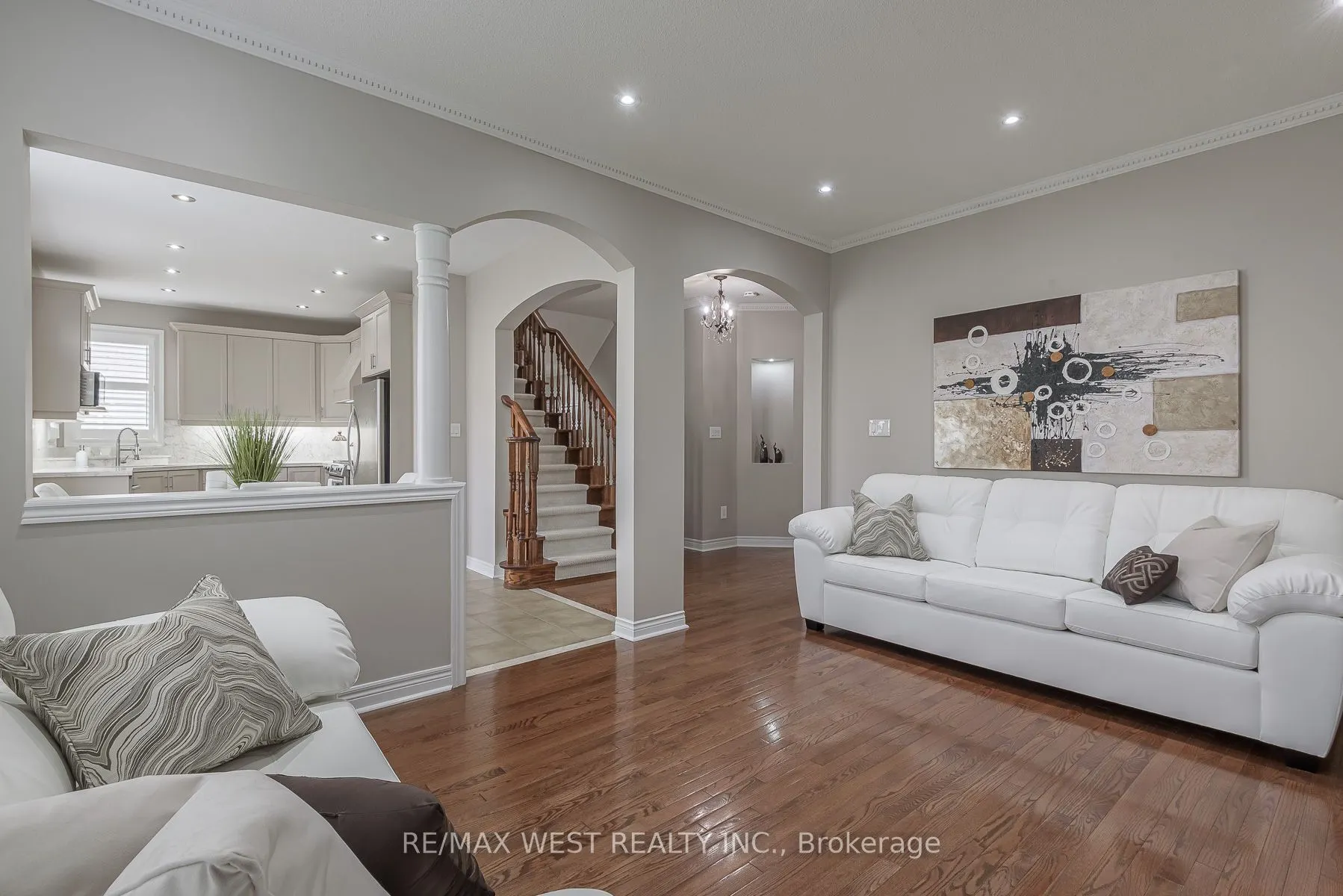 17 Hawkridge Trail