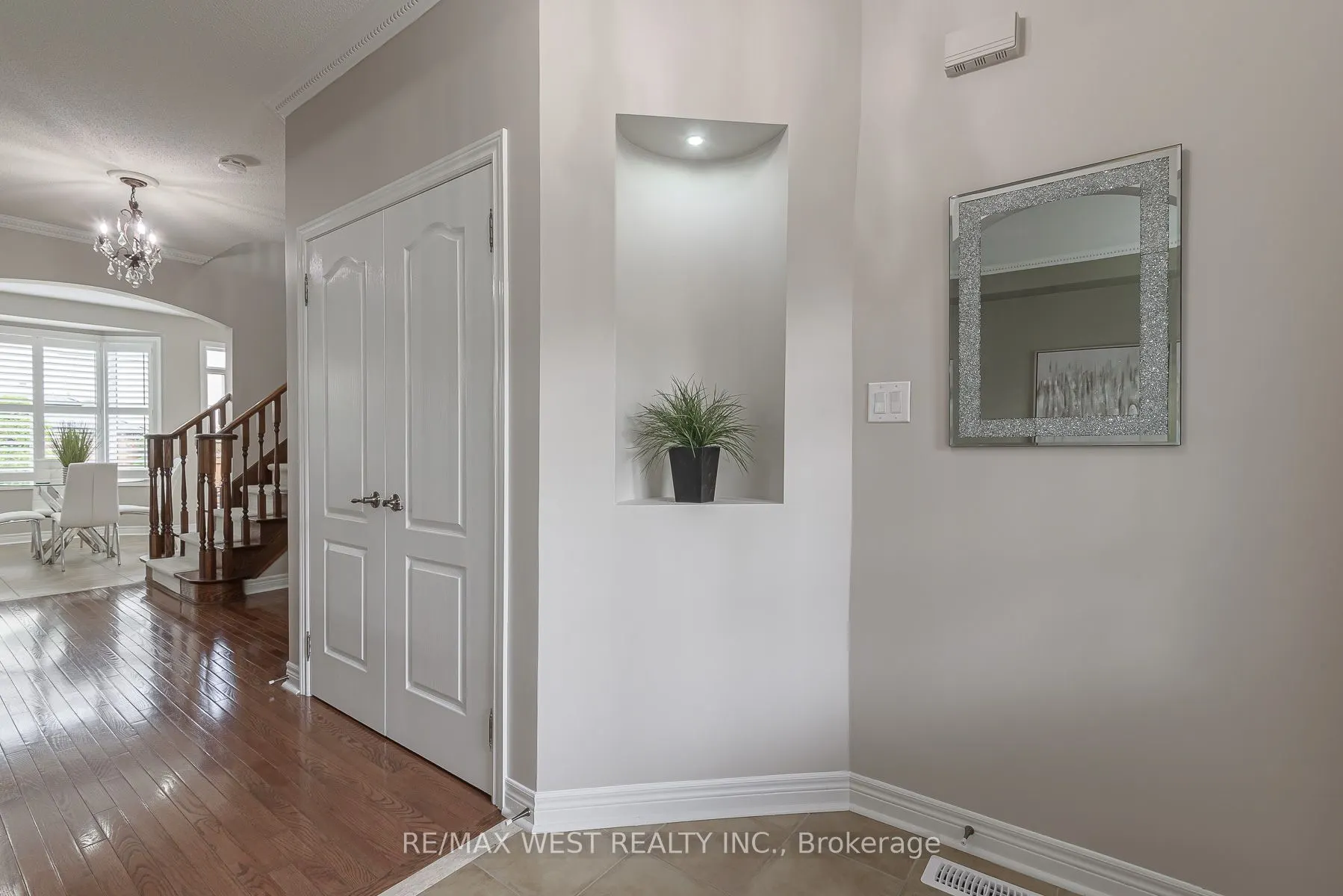 17 Hawkridge Trail