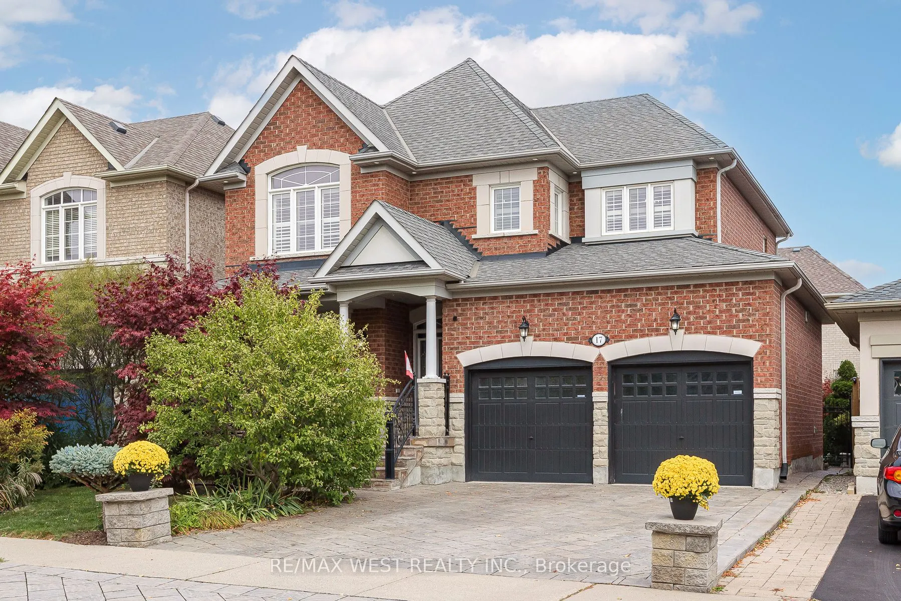 17 Hawkridge Trail