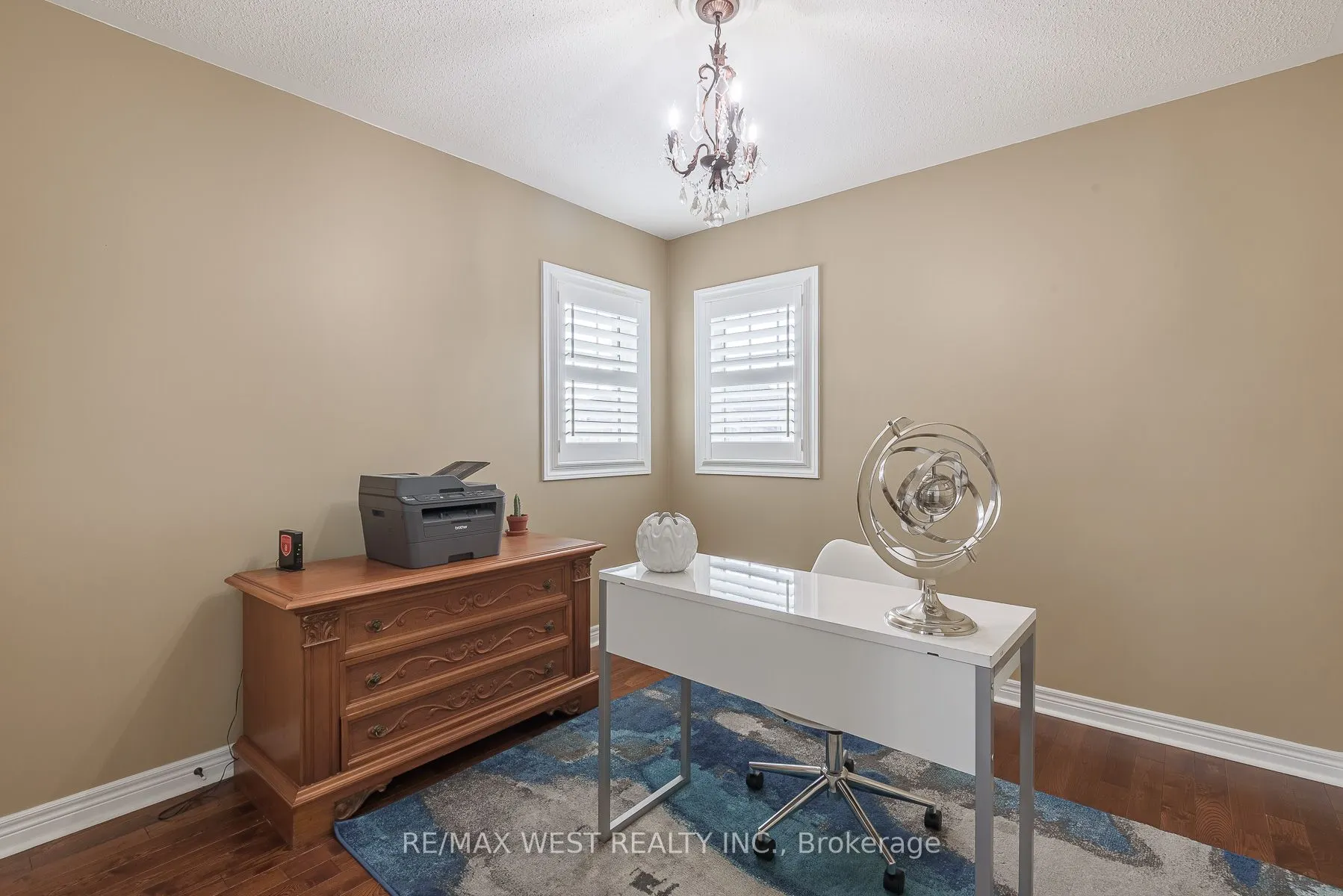 17 Hawkridge Trail