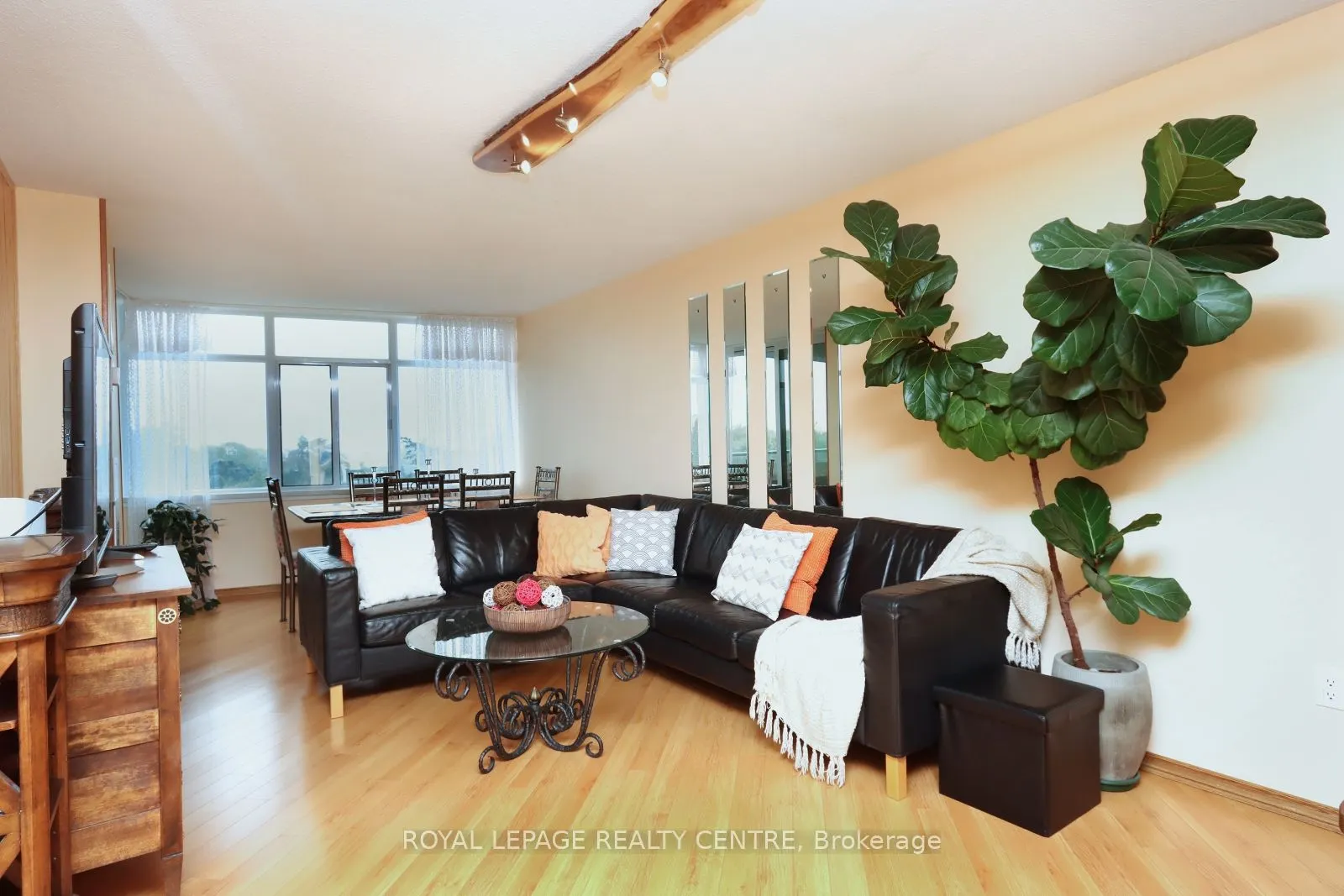 3100 Kirwin Avenue, #701