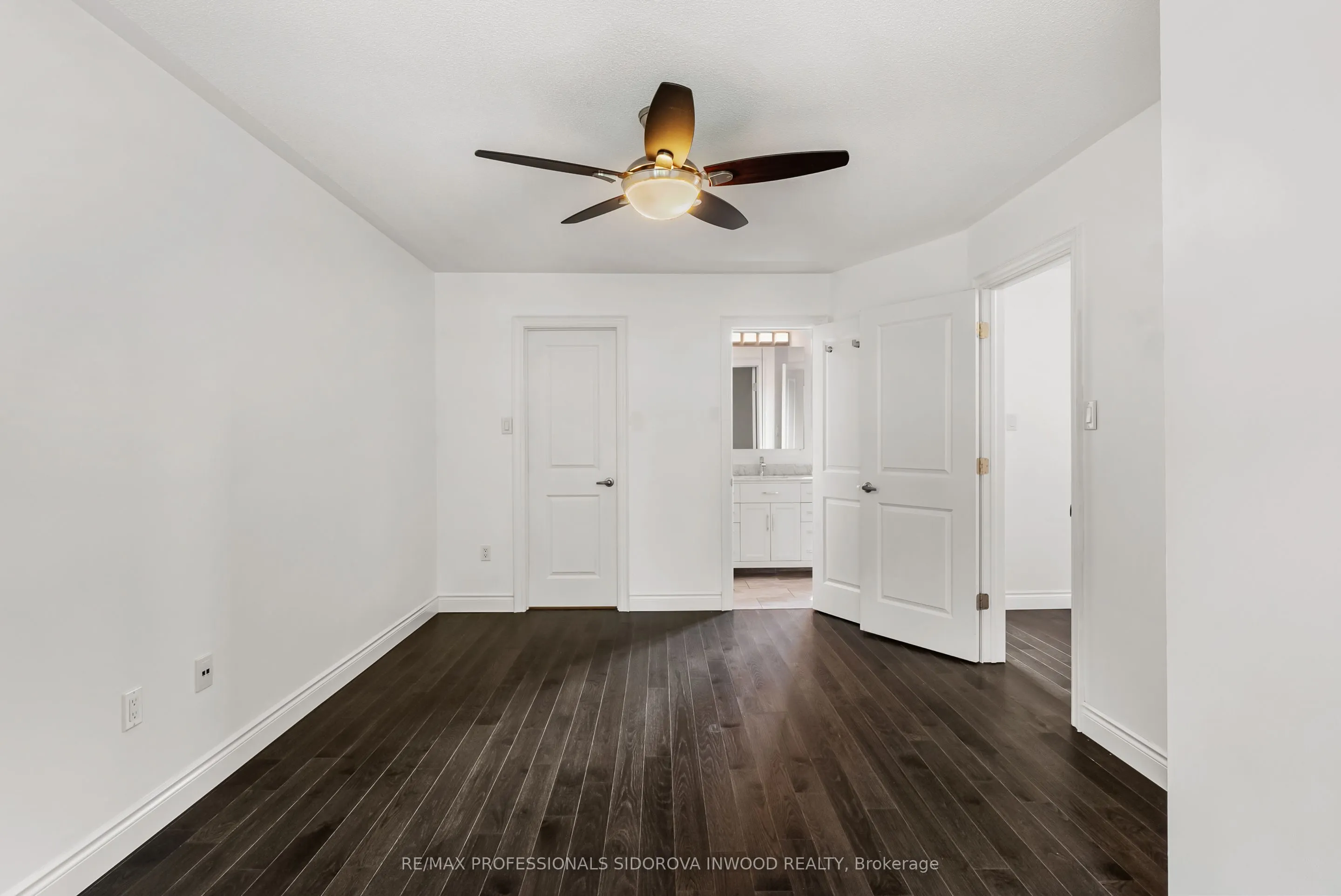 2218 Bluegrass Lane