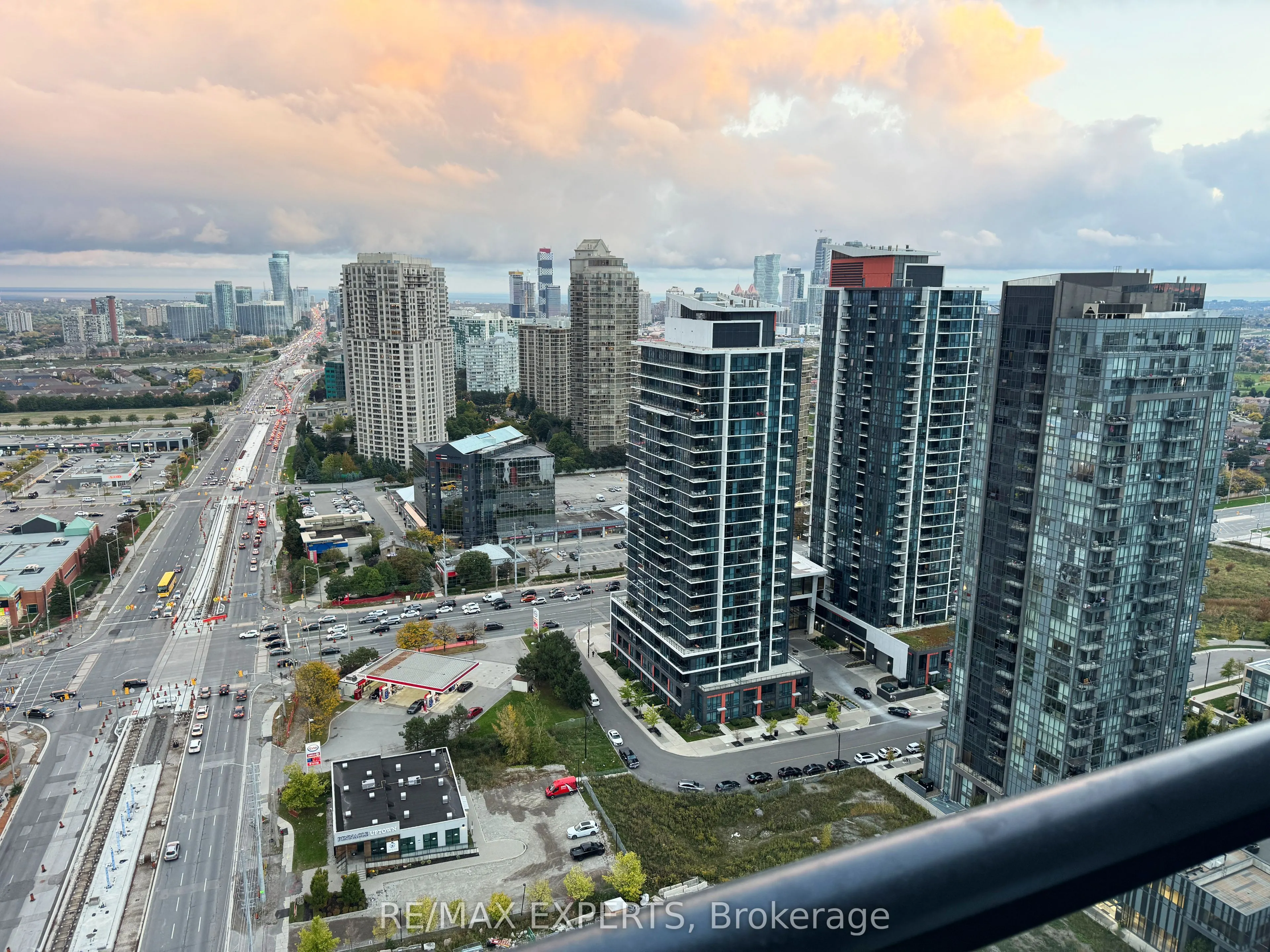 15 Watergarden Drive, #2701
