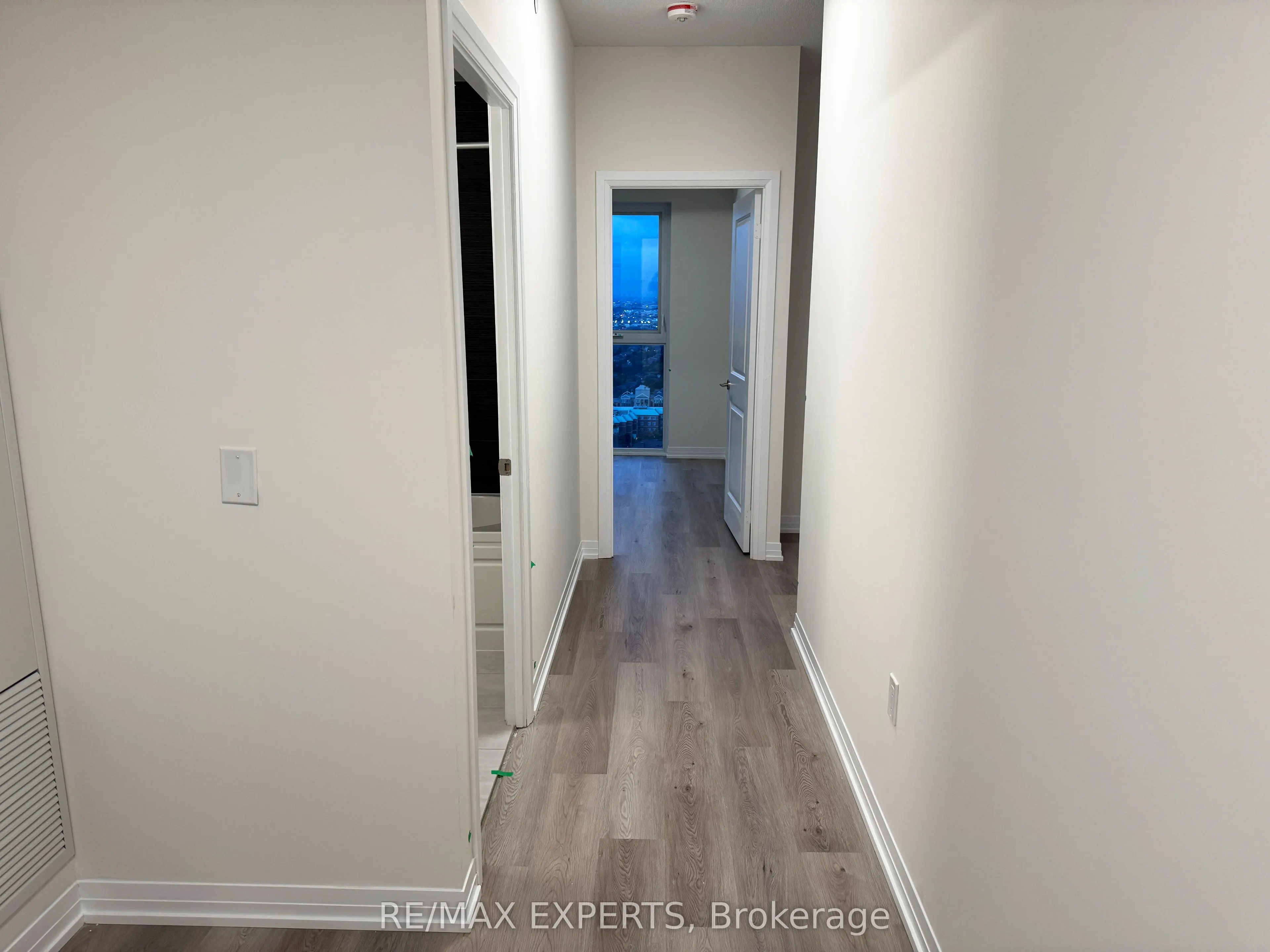15 Watergarden Drive, #2701
