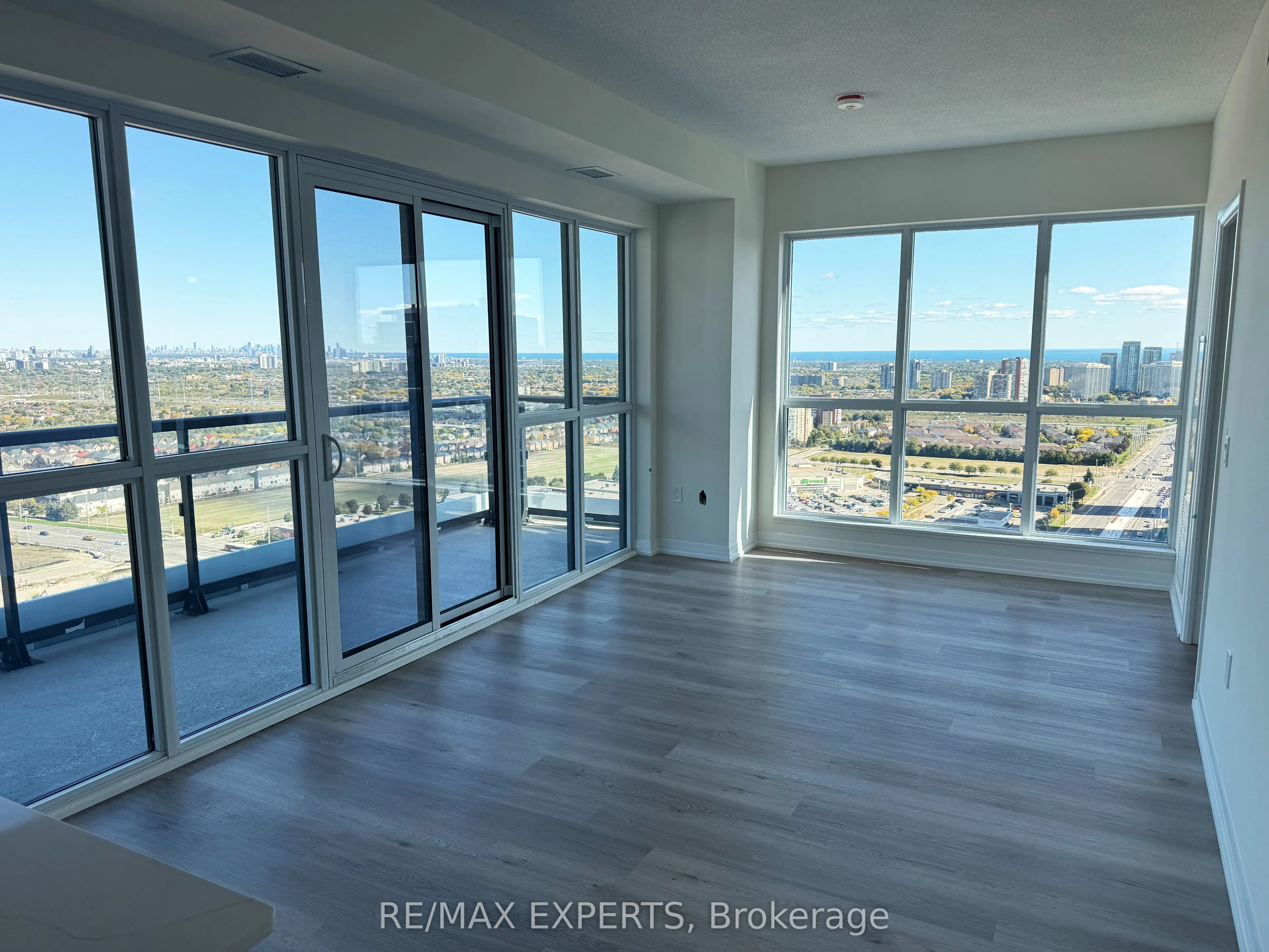15 Watergarden Drive, #2701