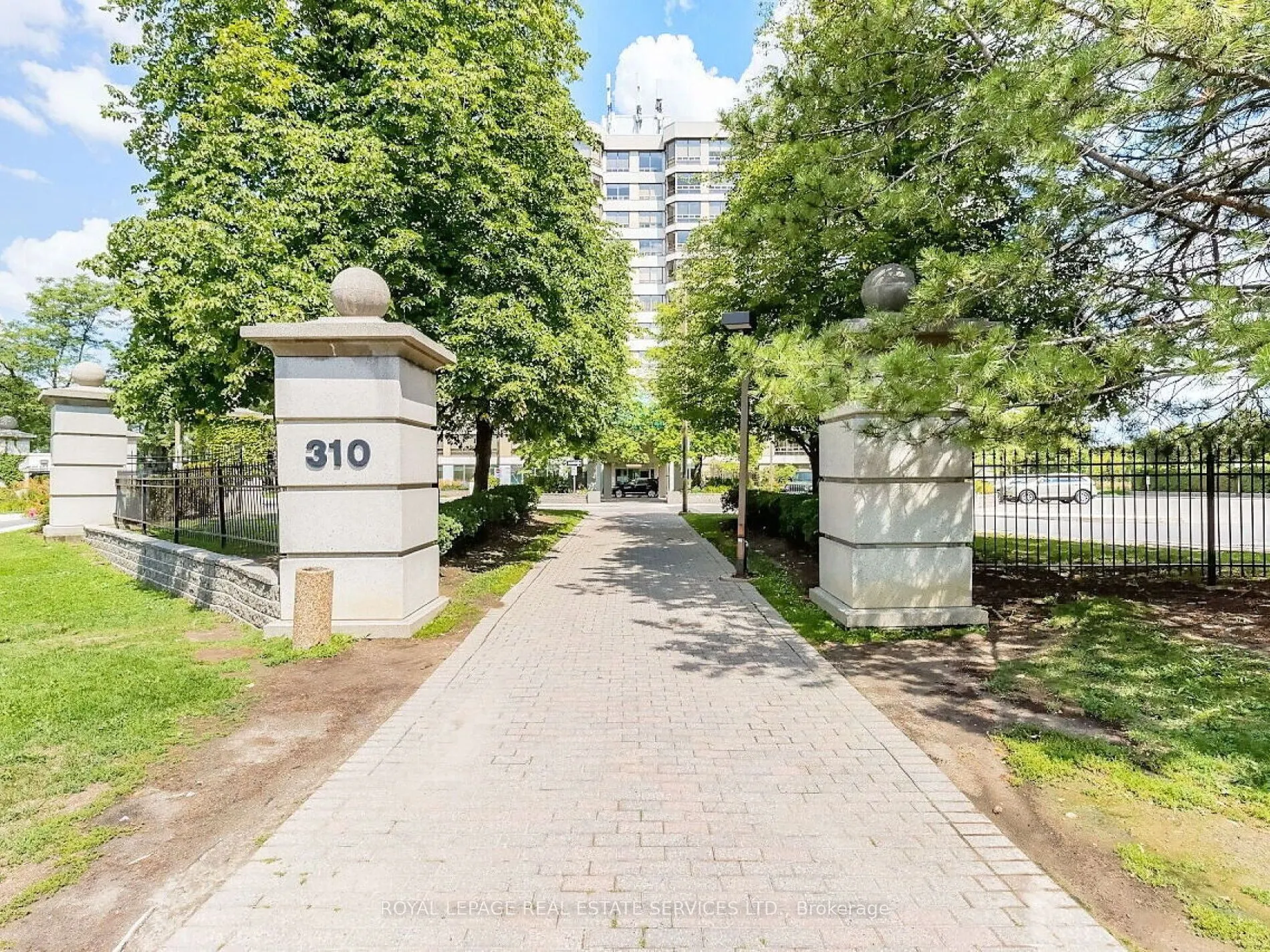 310 Mill Street S, #512