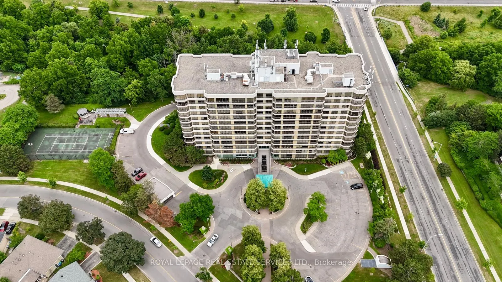 310 Mill Street S, #512