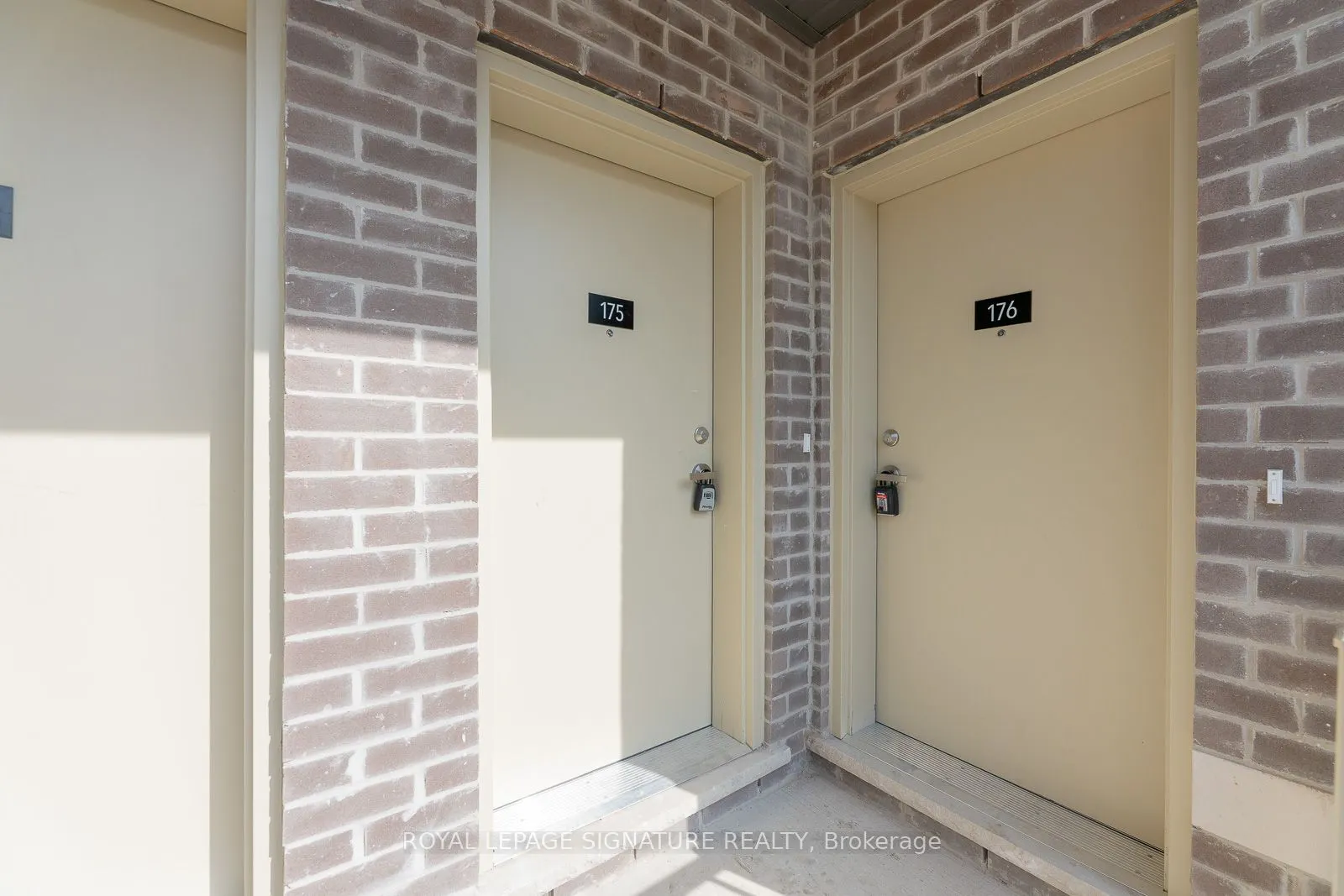 175 Lloyd Janes Lane, #175