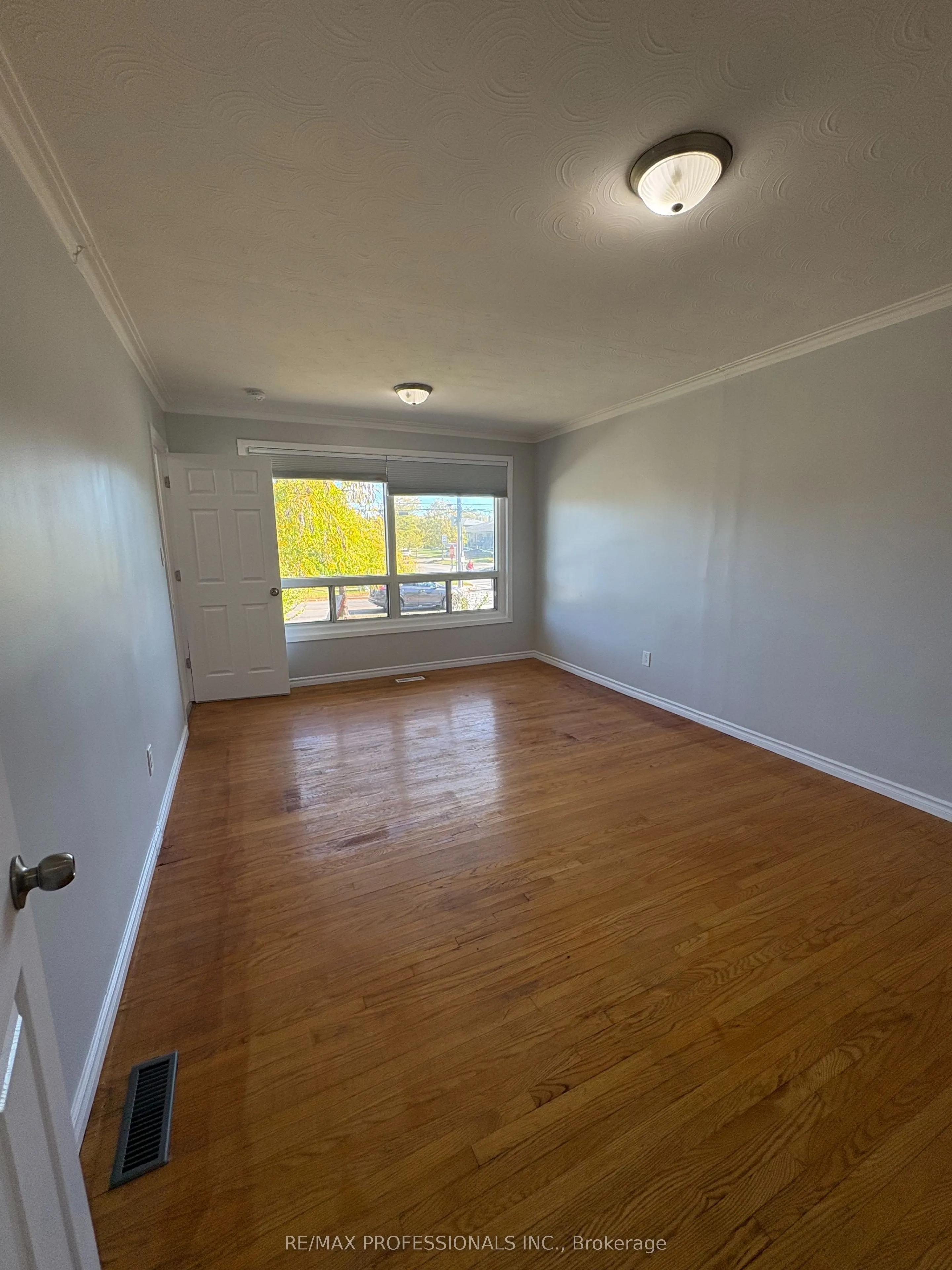 130 Duncanwood Drive, #MAIN