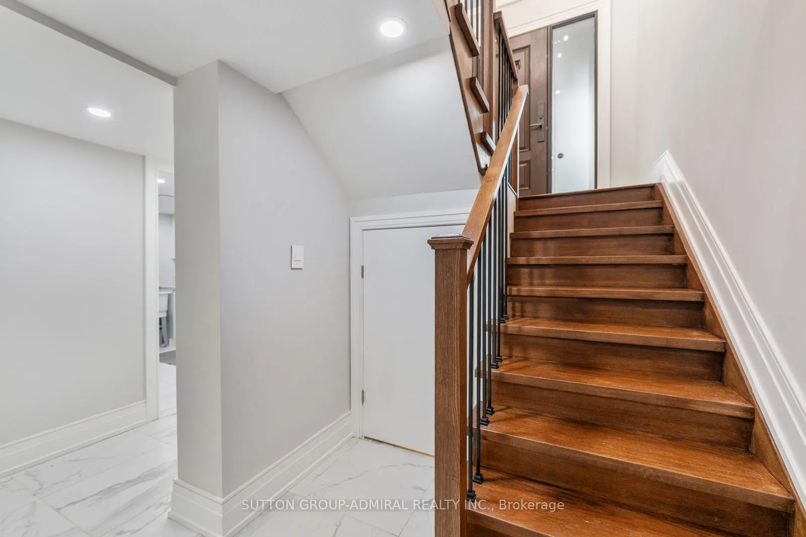 41 Waterford Drive