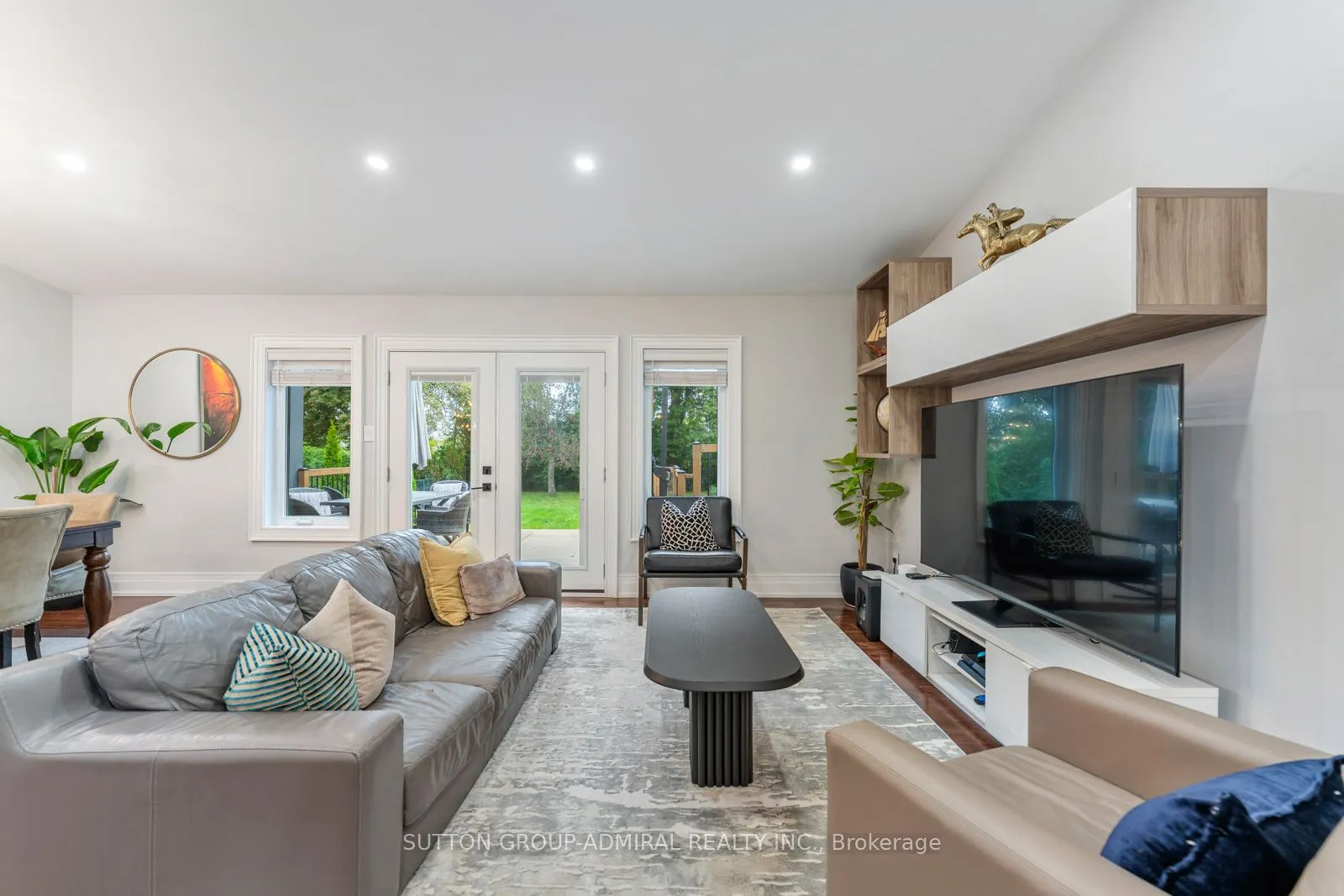 41 Waterford Drive