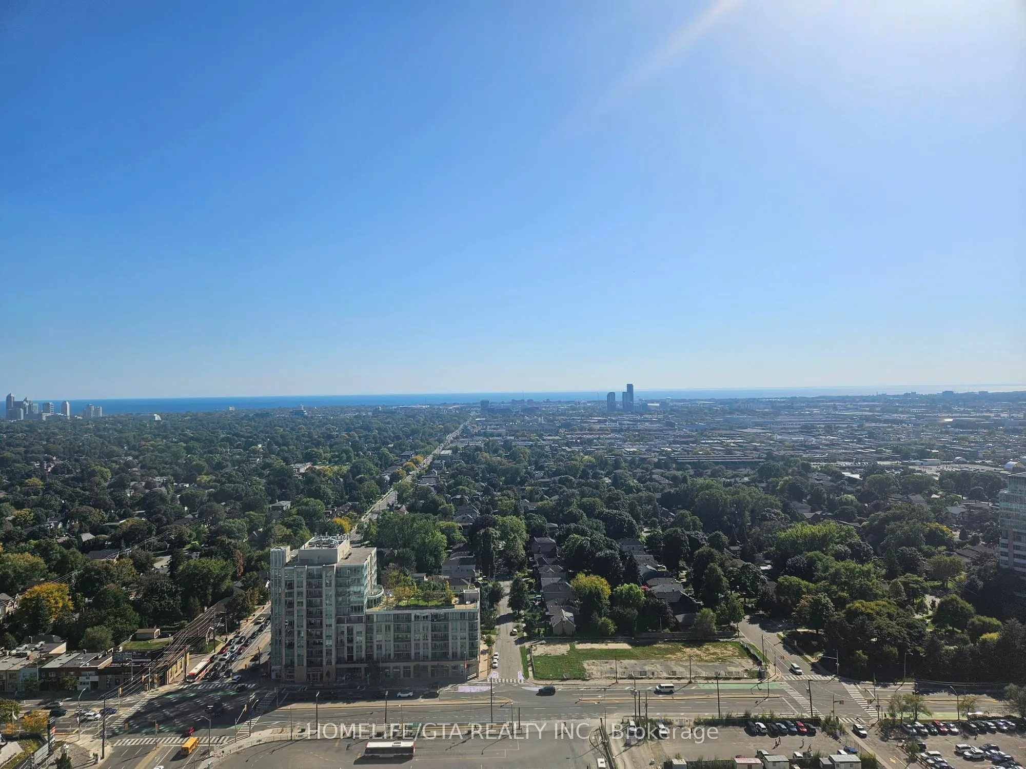 7 Mabelle Avenue, #3208
