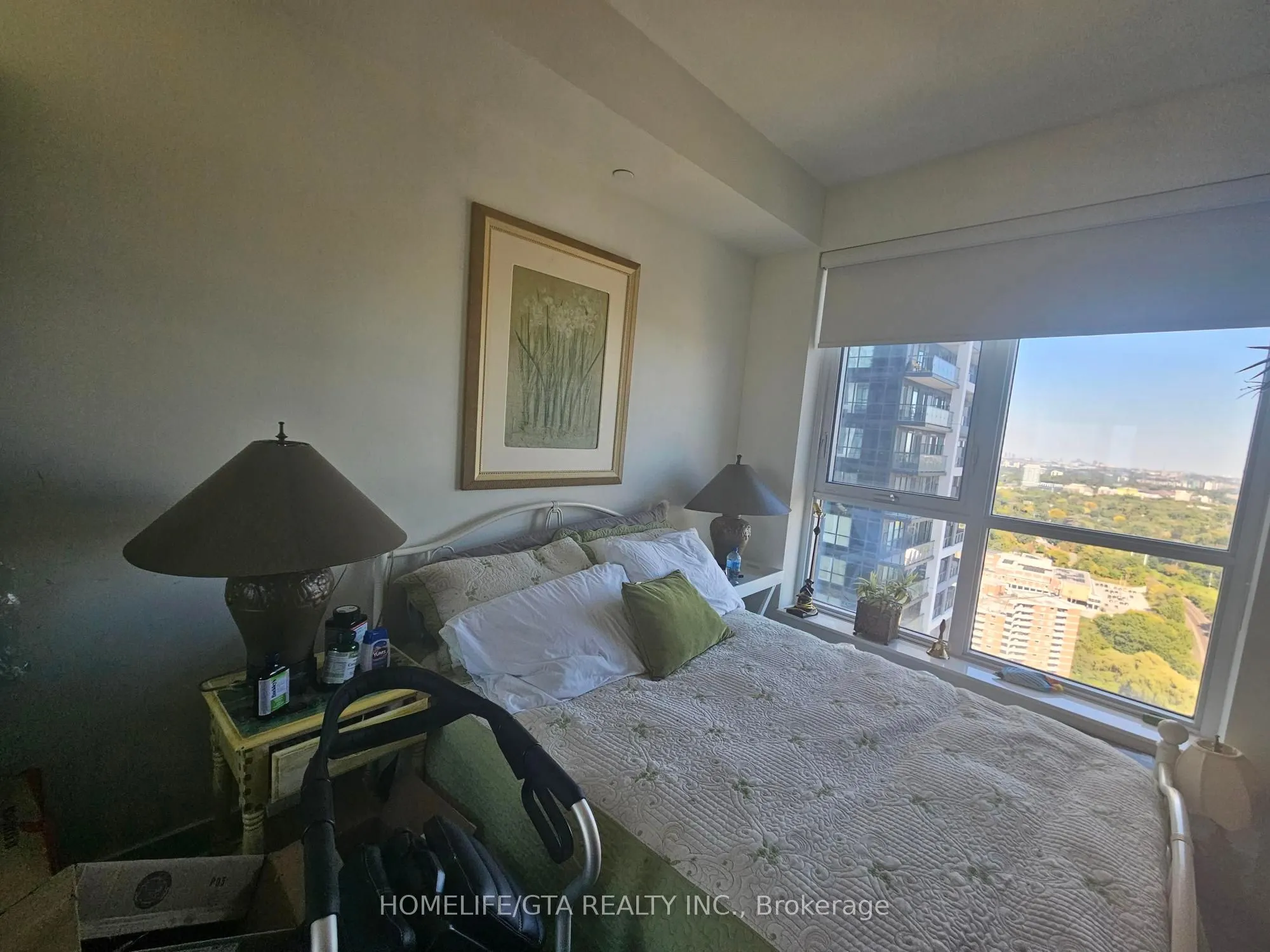 7 Mabelle Avenue, #3208