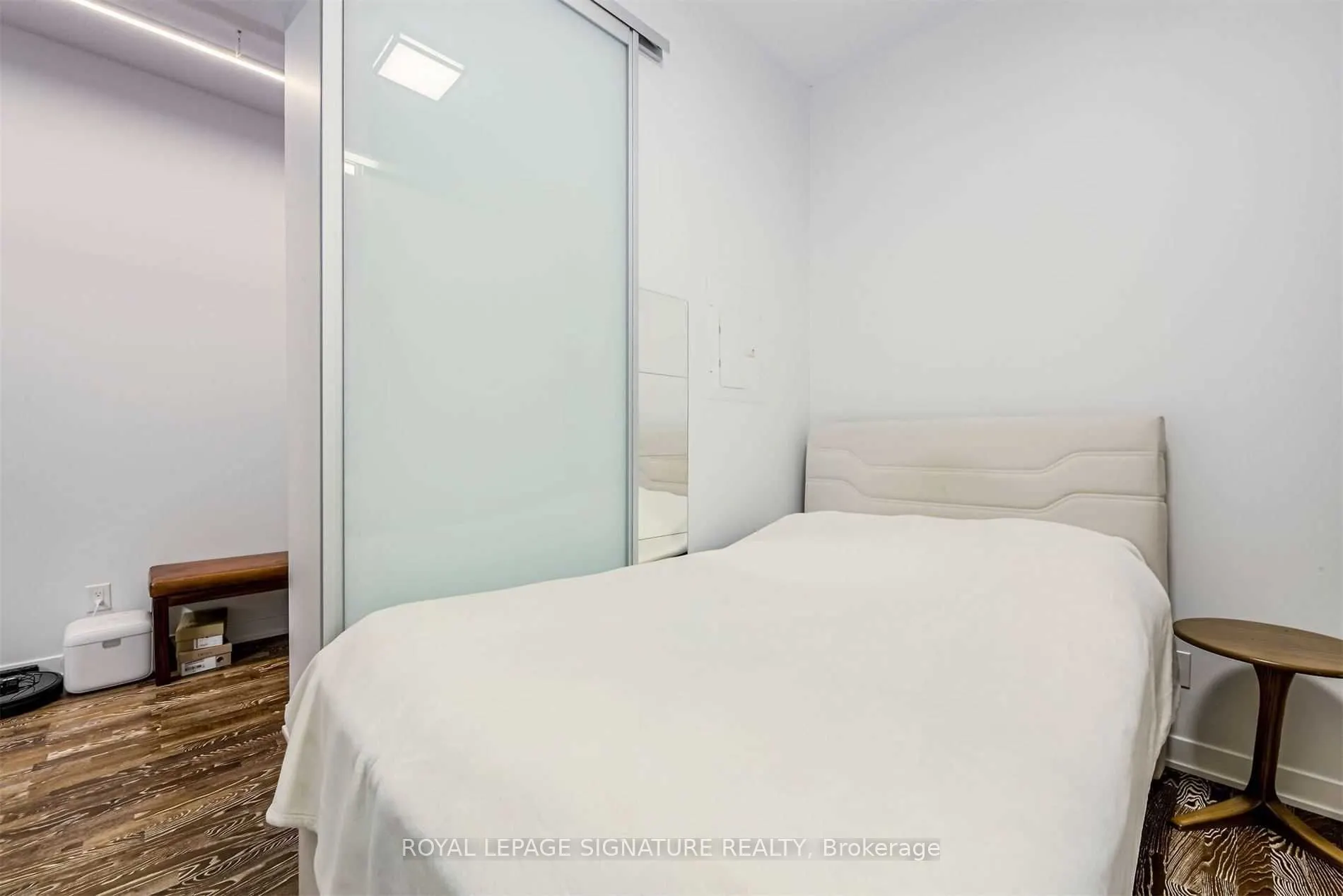 90 Park Lawn Road, #708