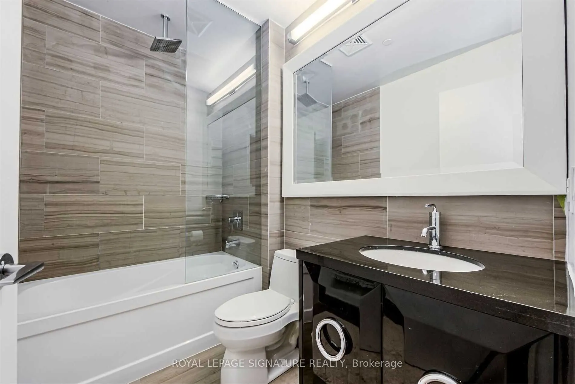 90 Park Lawn Road, #708