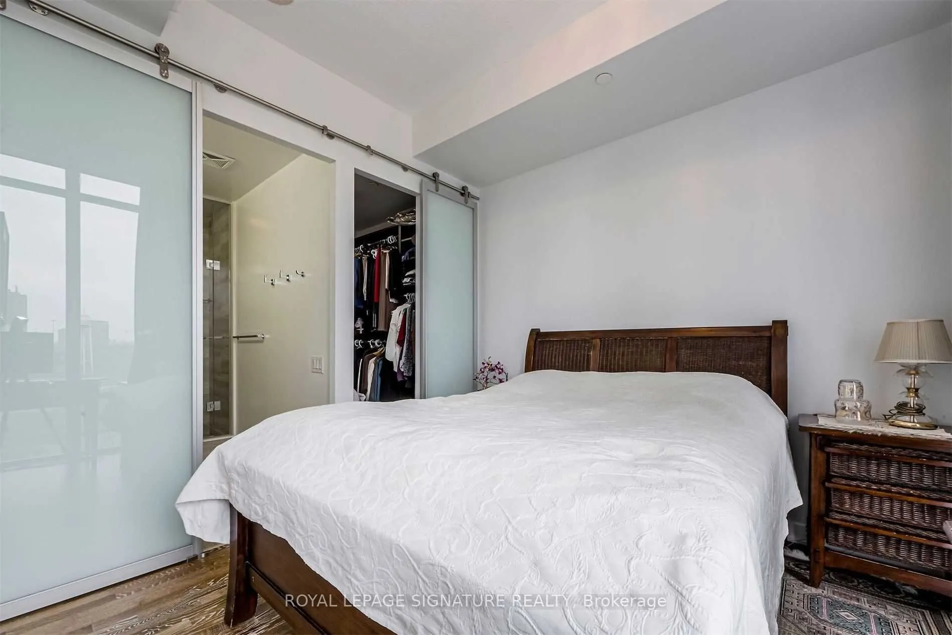 90 Park Lawn Road, #708