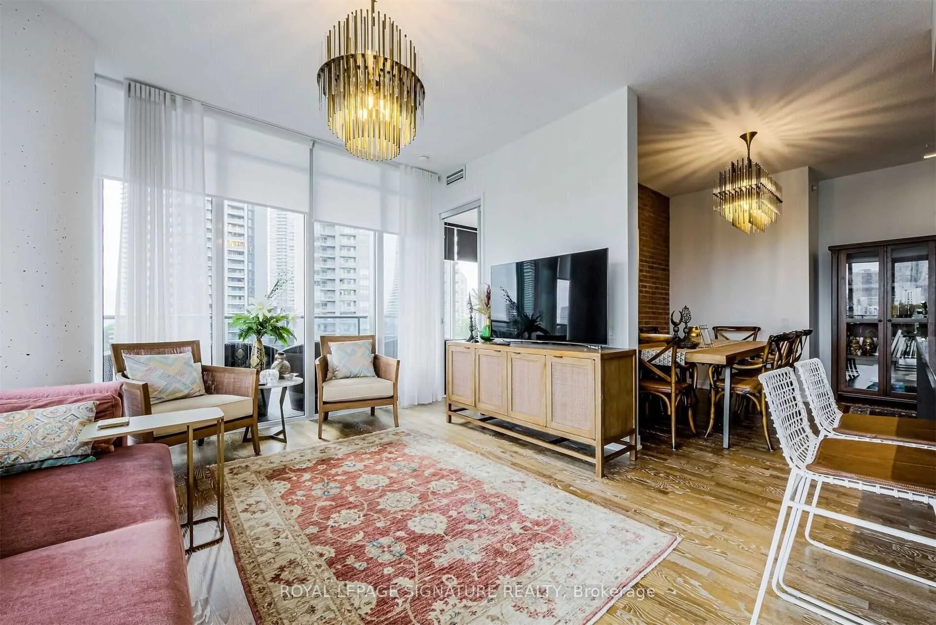 90 Park Lawn Road, #708