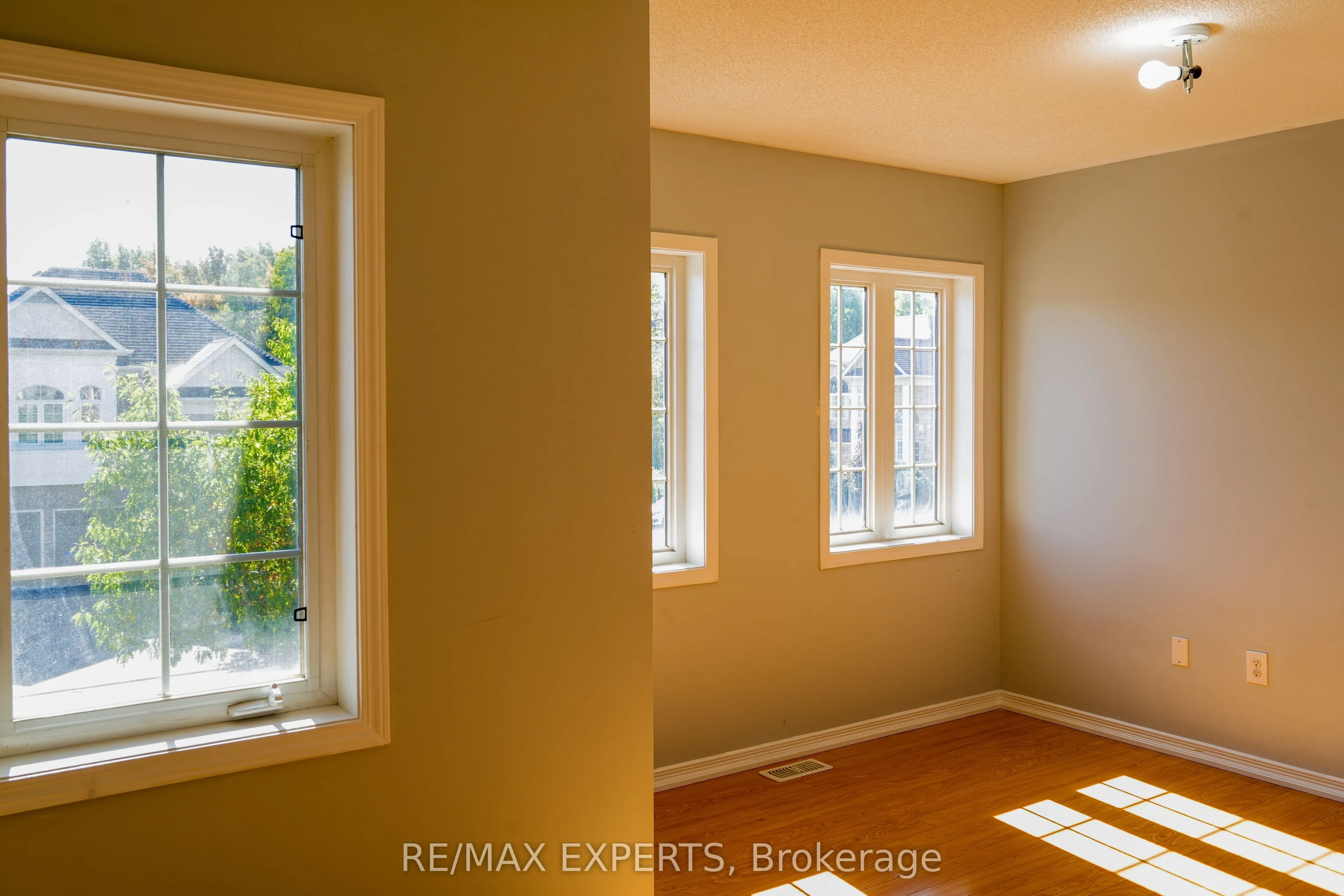 63 Haviland Circle