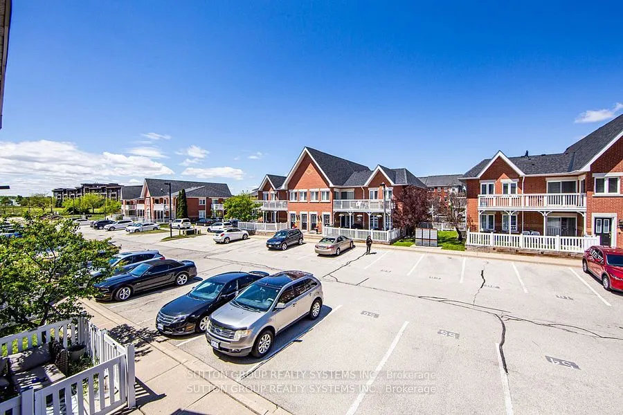 1701 Lampman Avenue, #406