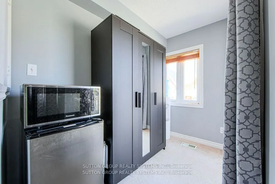 1701 Lampman Avenue, #406