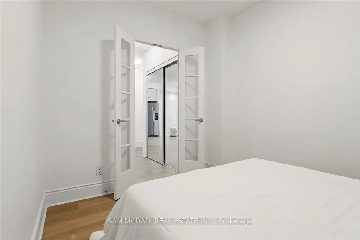 3888 Duke Of York Boulevard, #3028