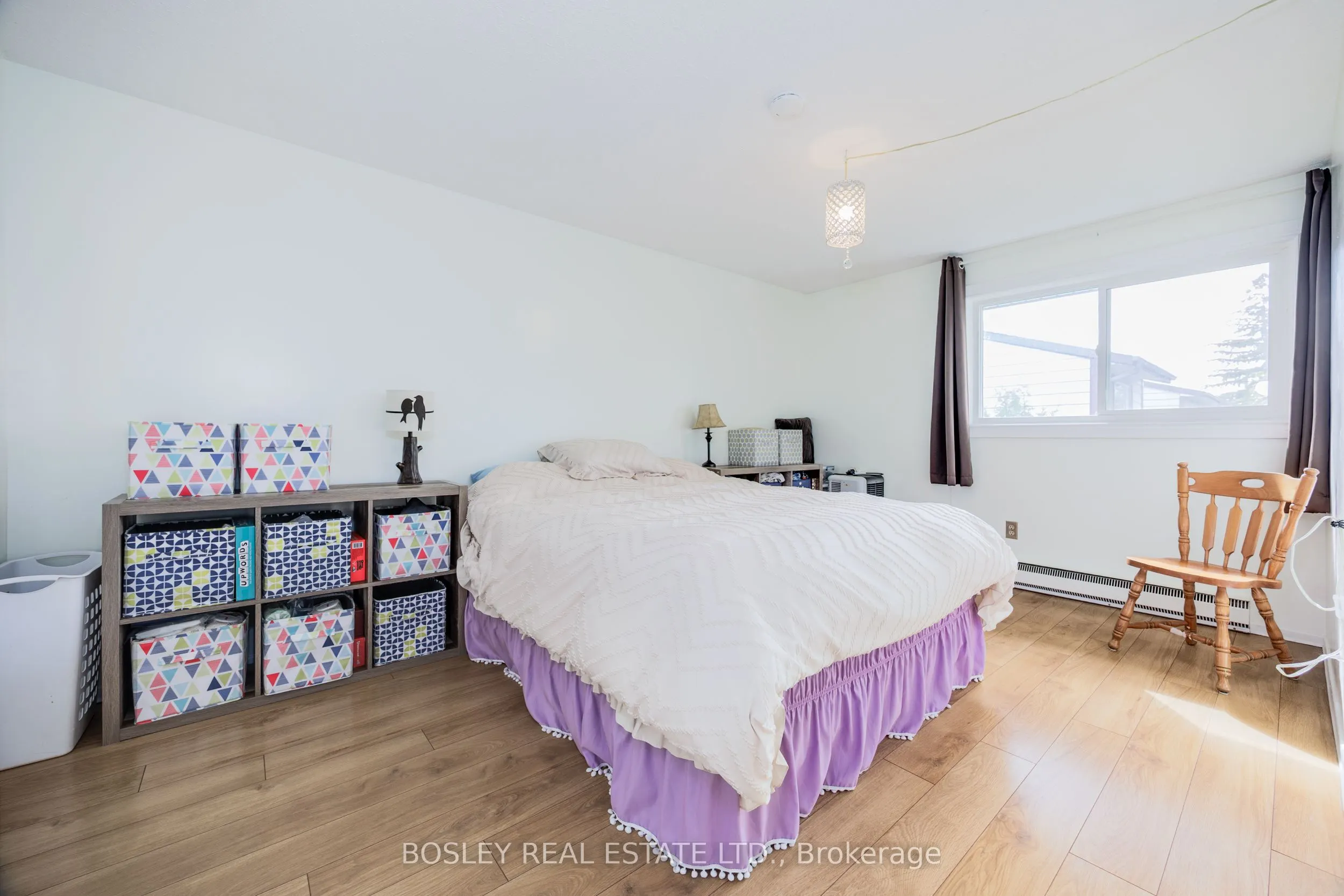 16 Grand River Court