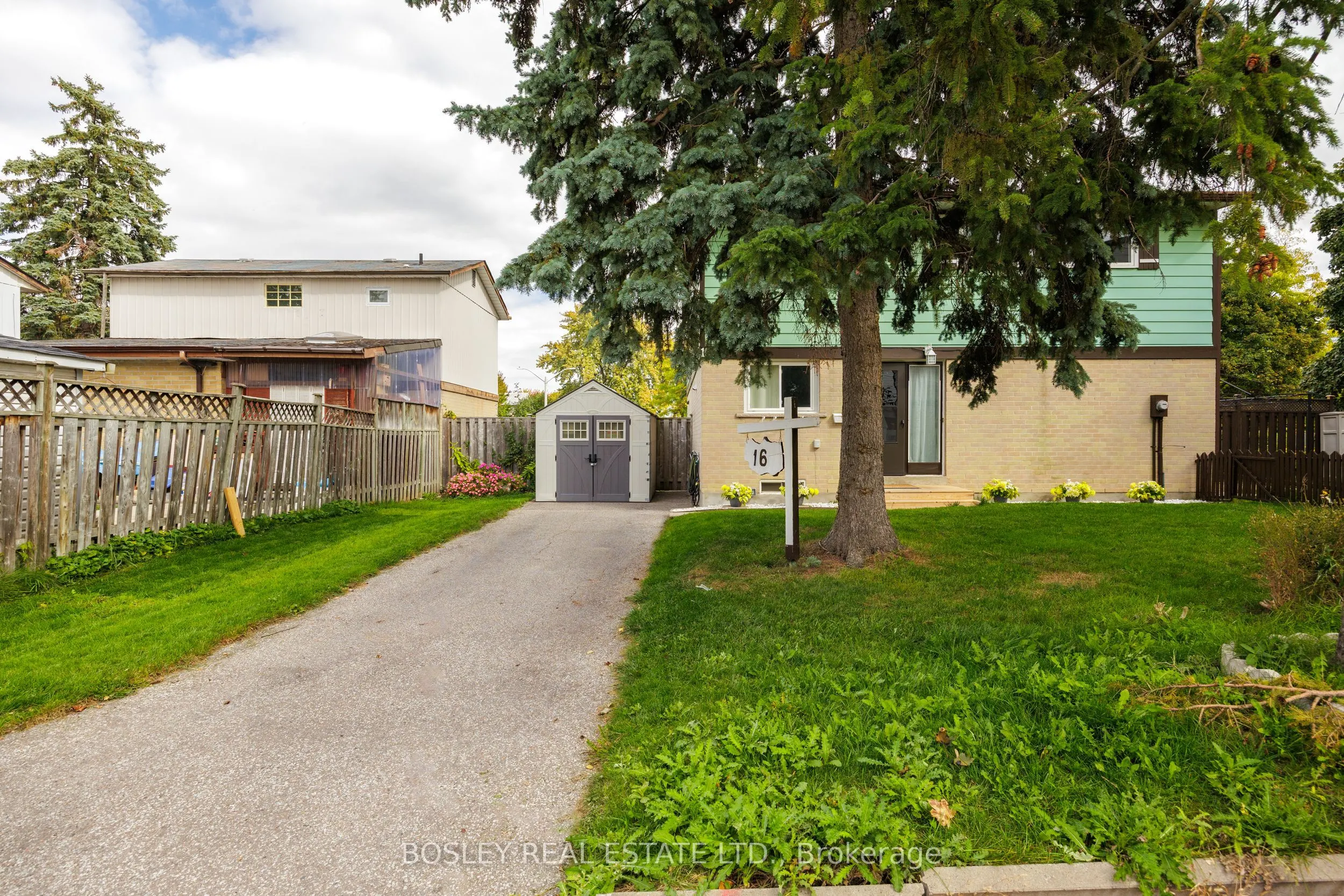 16 Grand River Court