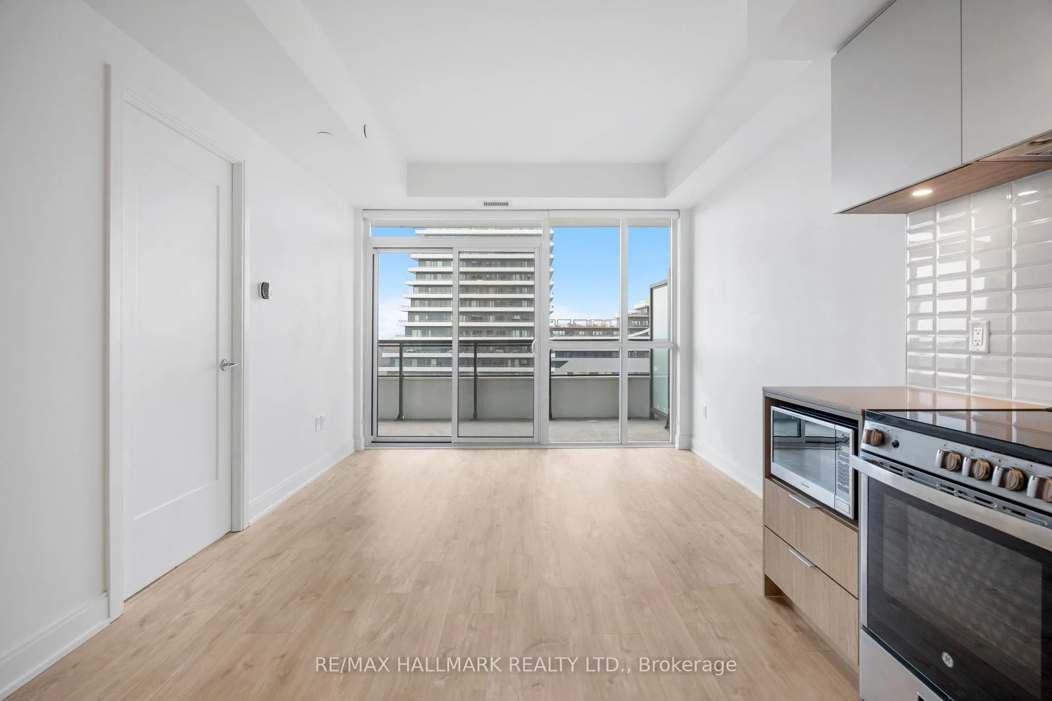 65 Annie Craig Drive, #601