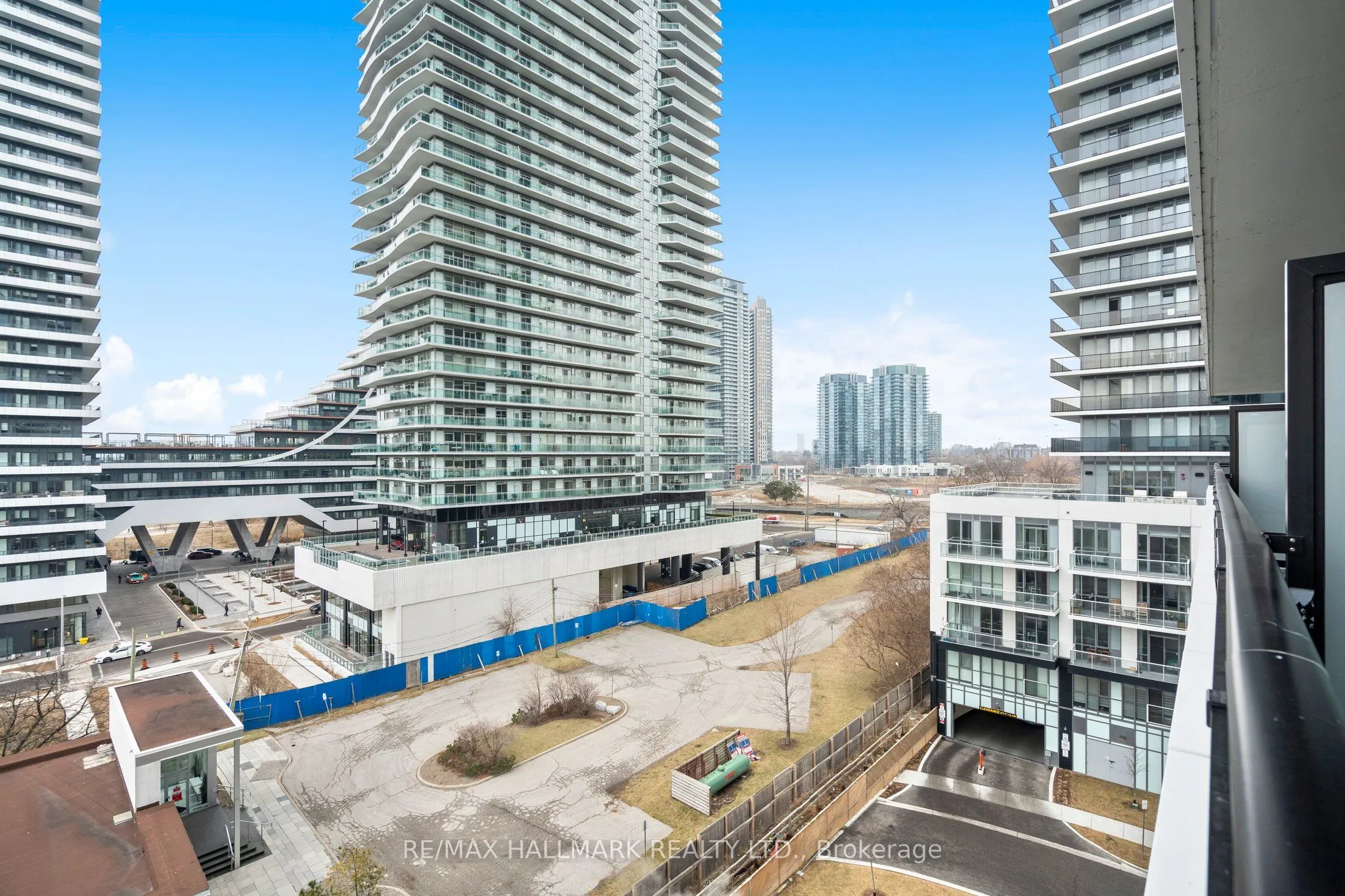 65 Annie Craig Drive, #601