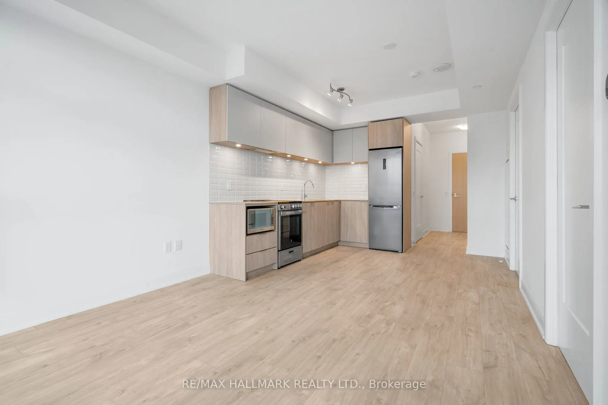 65 Annie Craig Drive, #601