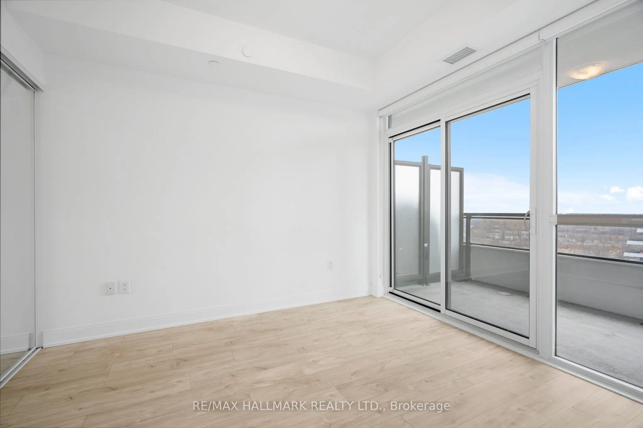 65 Annie Craig Drive, #601