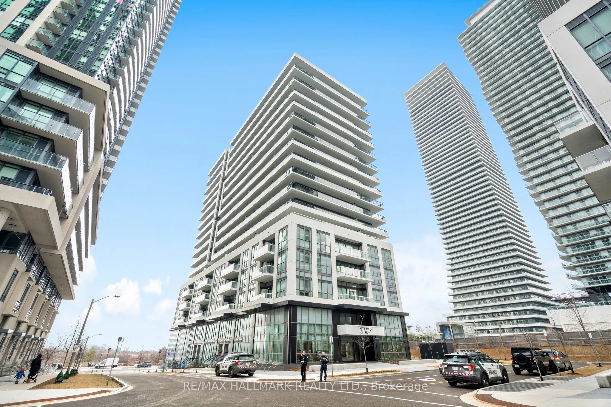 65 Annie Craig Drive, #601