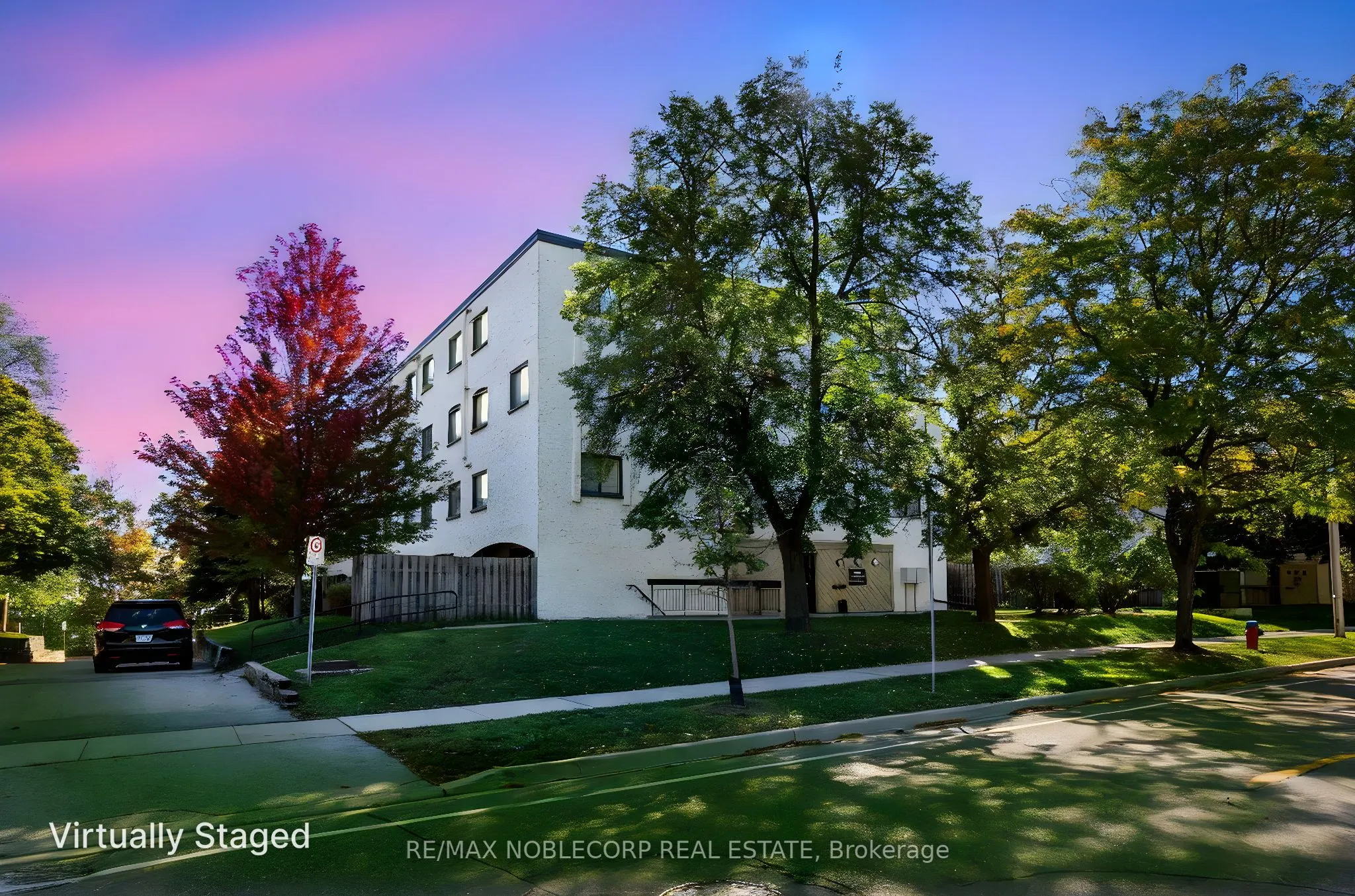 1050 Falgarwood Drive, #124