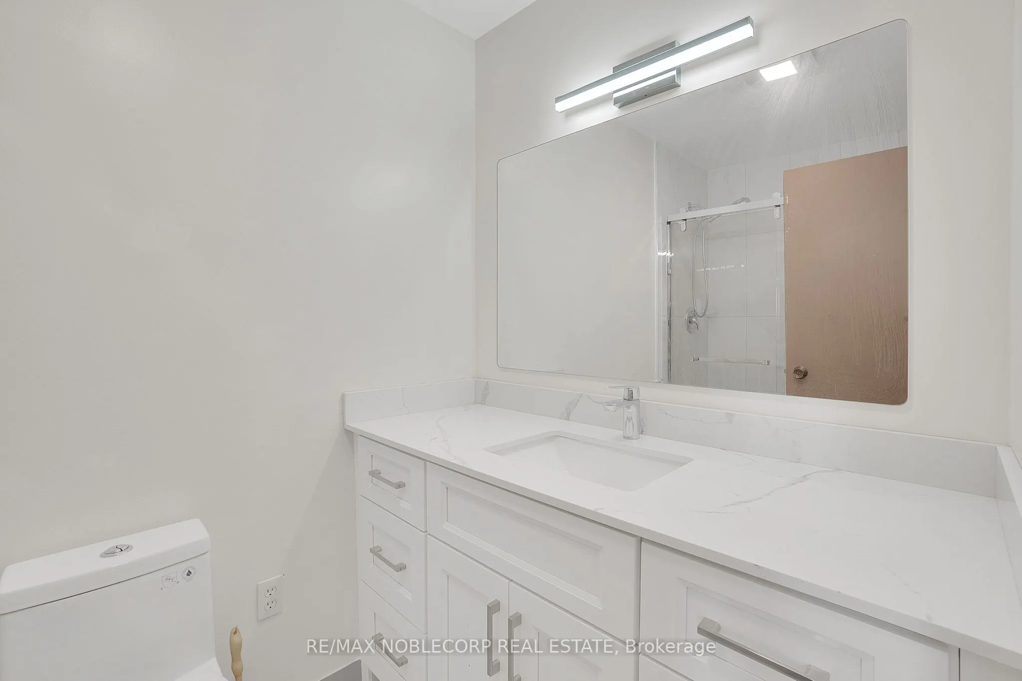 1050 Falgarwood Drive, #124