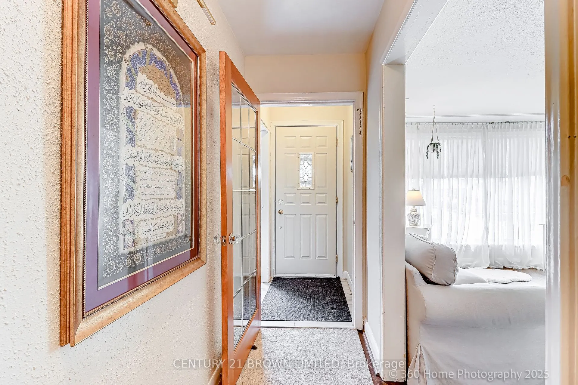 6 Hardisty Drive