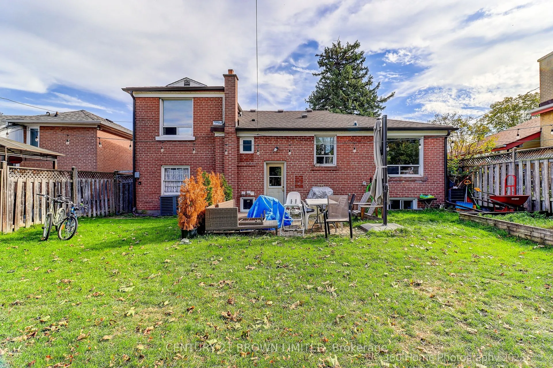 6 Hardisty Drive