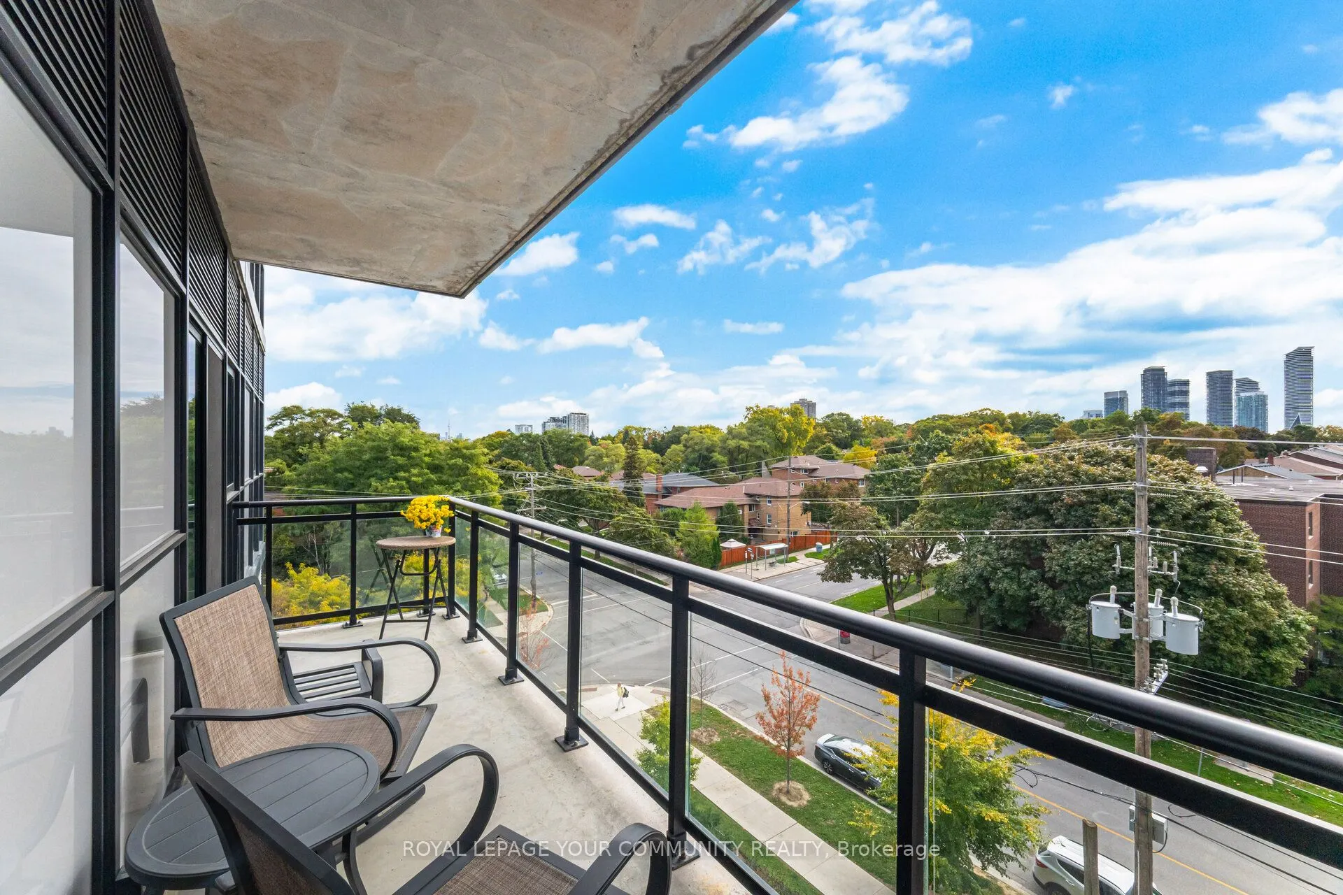 1 Neighbourhood Lane, #512