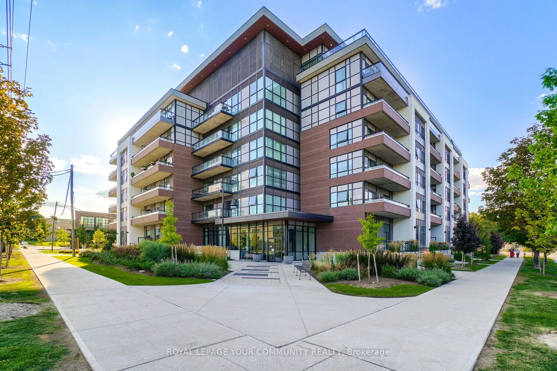 1 Neighbourhood Lane, #512