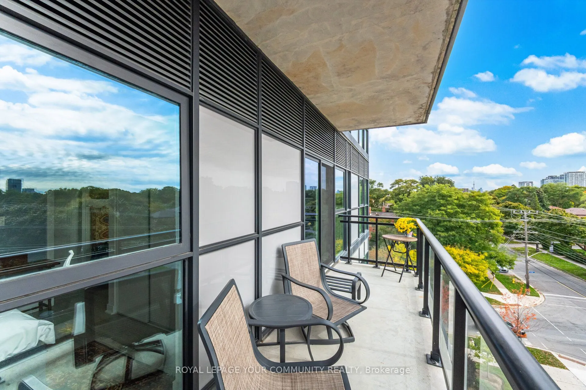 1 Neighbourhood Lane, #512