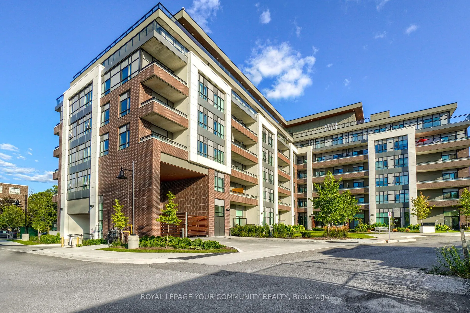 1 Neighbourhood Lane, #512